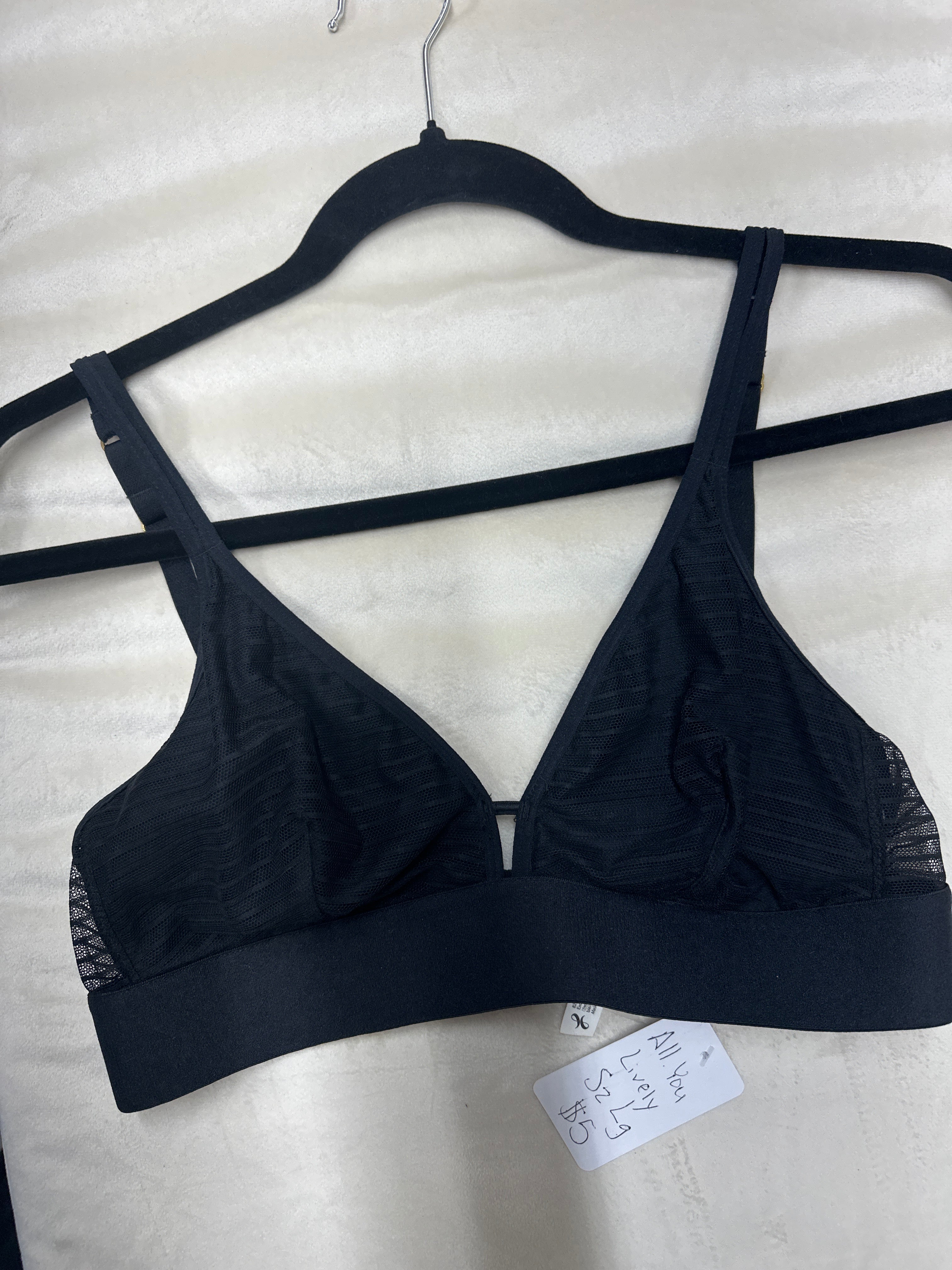 All You Lively Bra- Sz Large