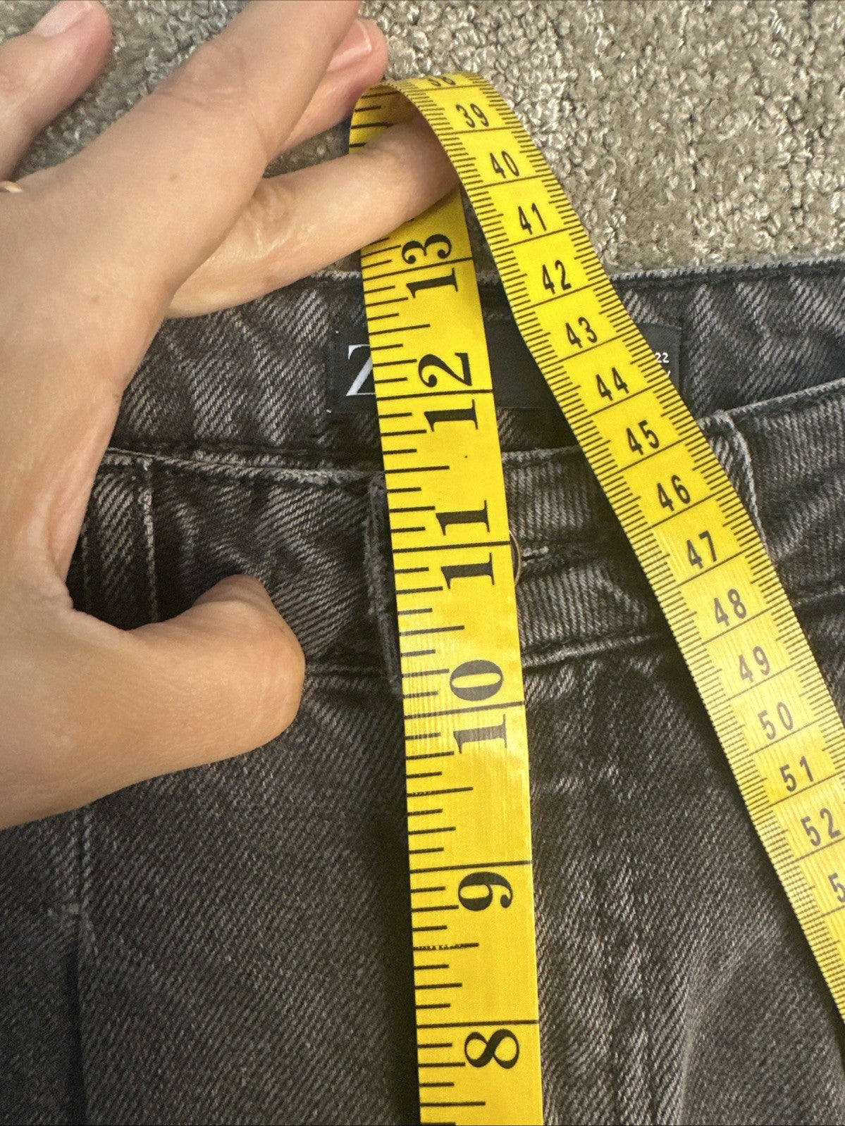 Women’s Black-Grey Zara Jean Pants Size US 0/25 Balloon Style (0040)