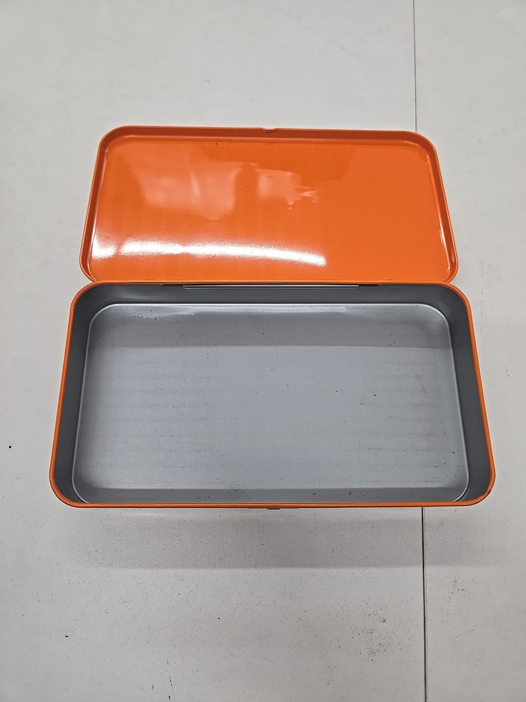 Rare Vintage Hershey’s Reese's Tin Box Made In Japan 8" X 4 1/2" 8B