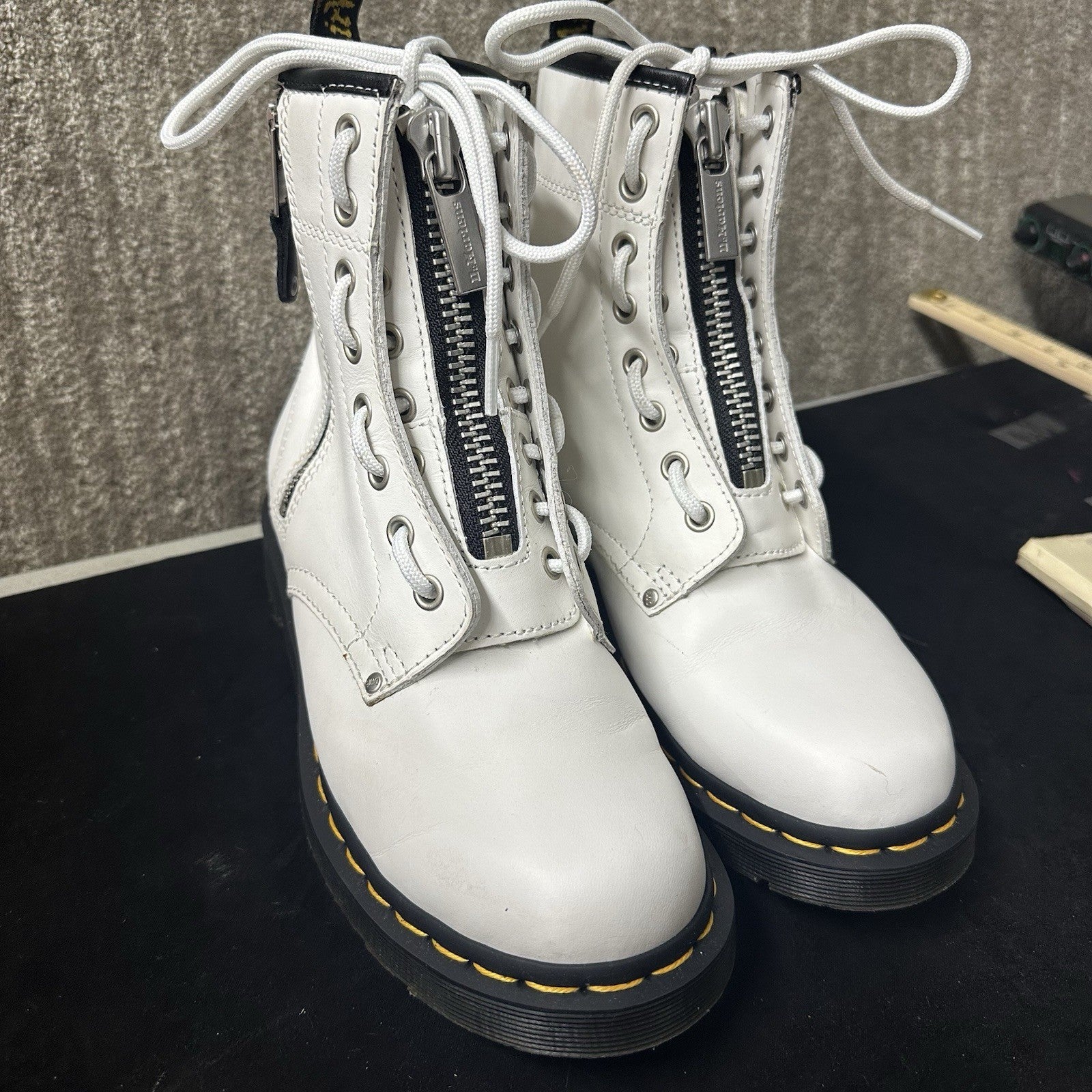 Dr. Doc Martens Twin-Zip White Leather Boots 7 Eye Air Wair Soles Without Box 5c