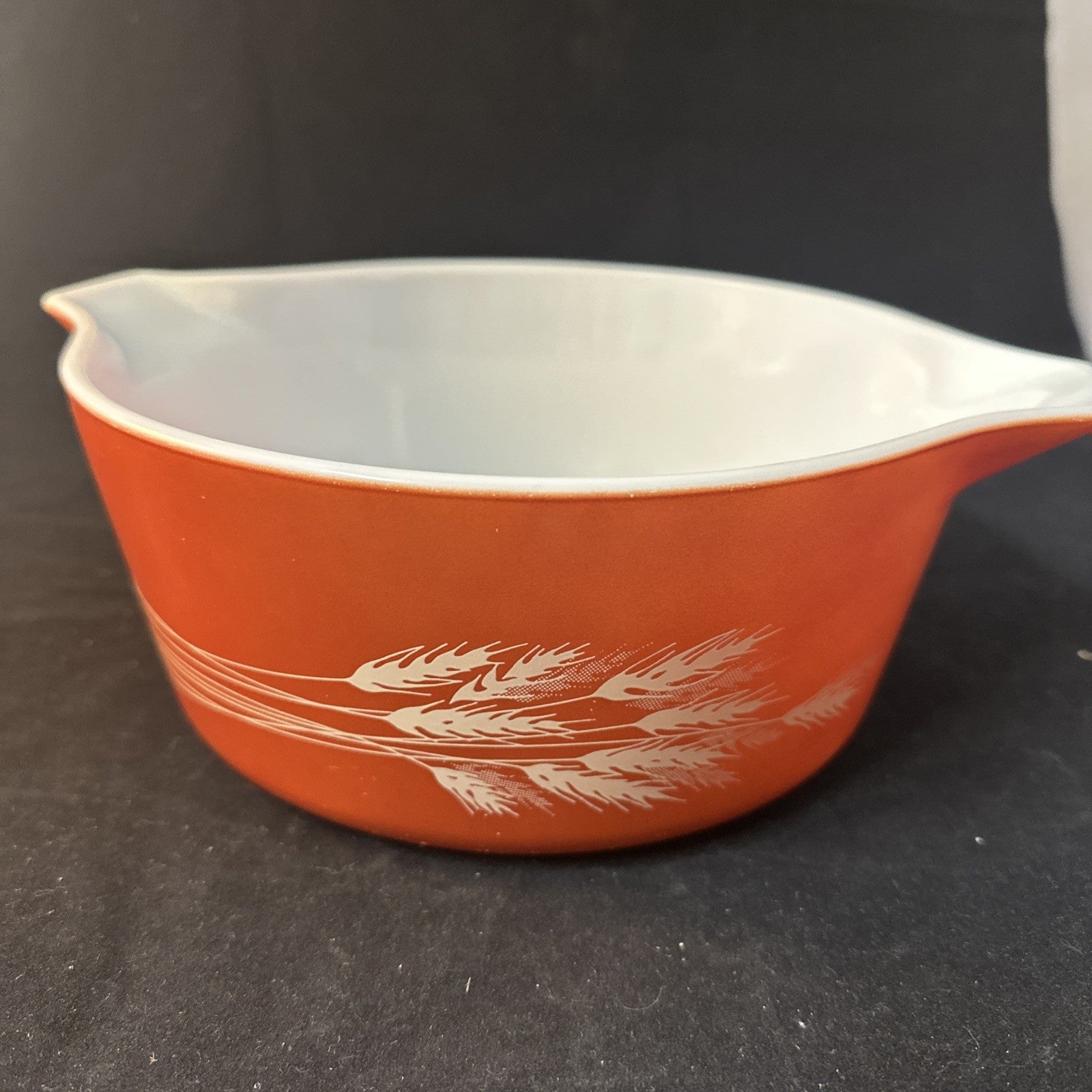 Vintage Pyrex # 474-B Autumn Harvest Wheat Stalk 1.5 Qt. Casserole No Lid (13c)