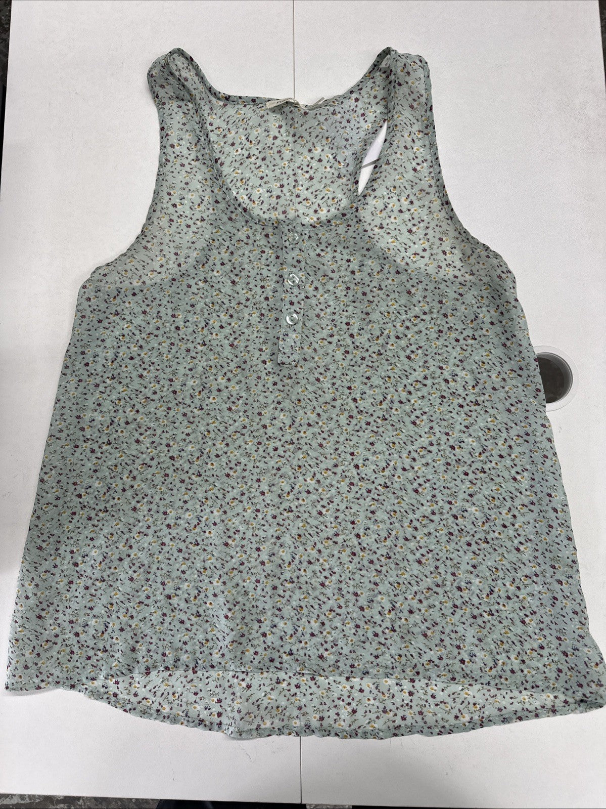 Women’s Small Poetry Sheet Tank W/ Button Details, Light Green W/ Small Flowers