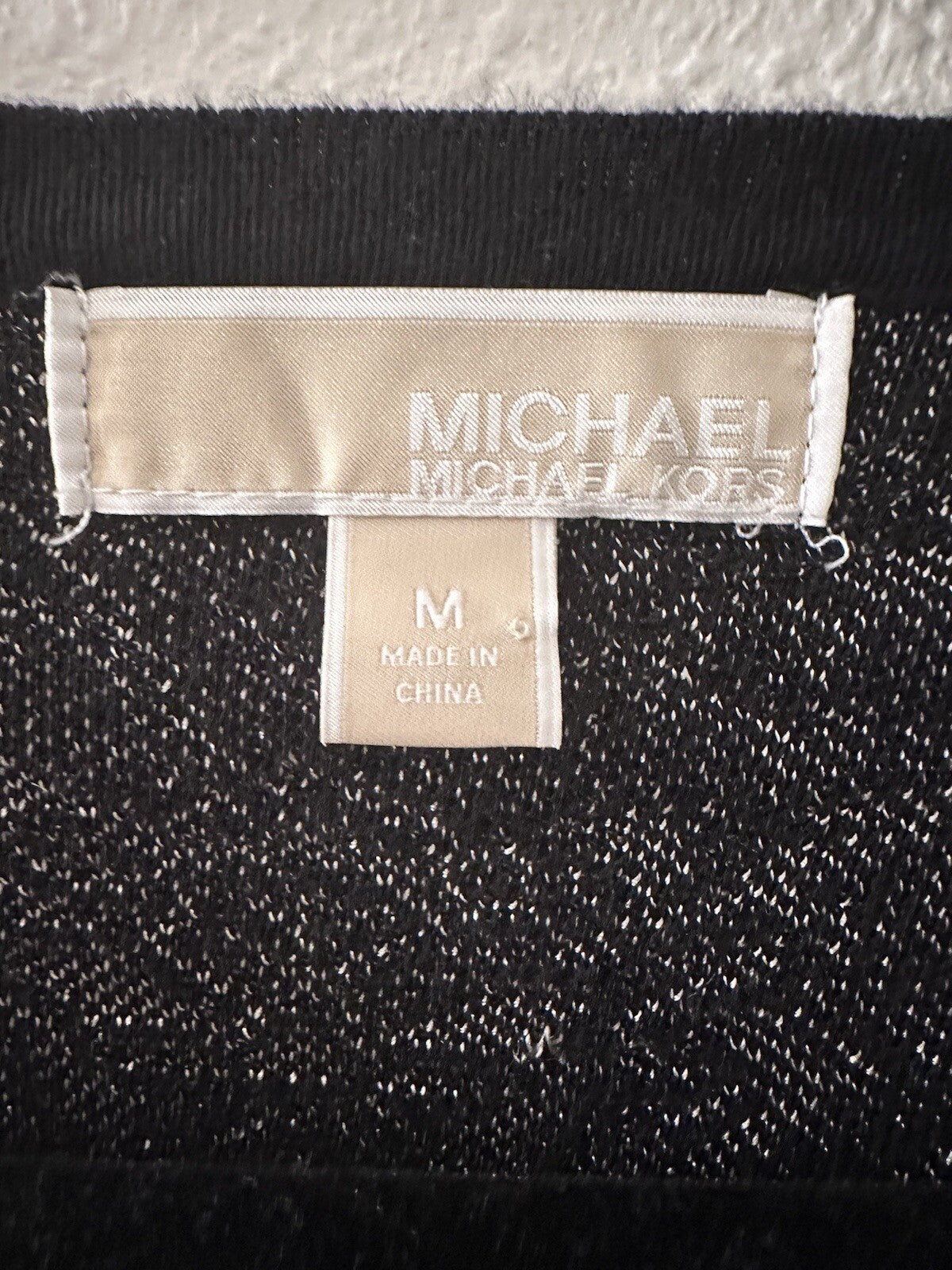 Michael Kors Woman’s Size Med Long Sleeve Black Gold Dress. (0049)