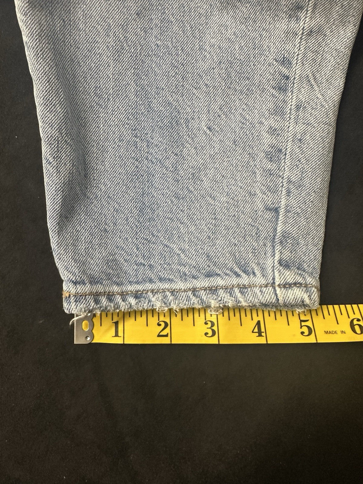 American Eagle High Rise Ripped Mom Jeans Women's Size 00 Short (0019)