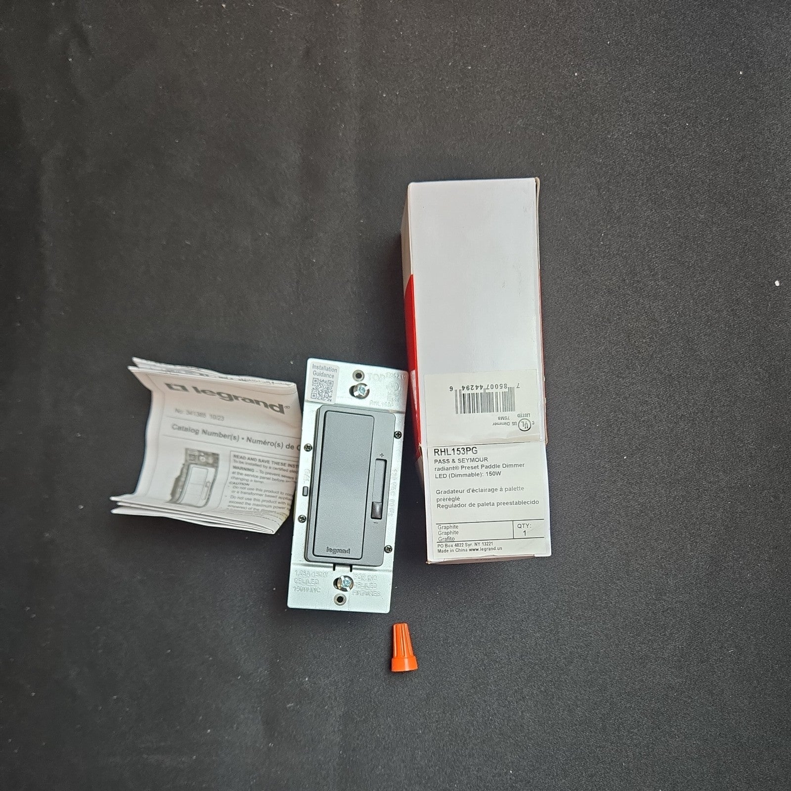 Legrand radiant 150W Rocker Dimmer for LED/CFL/Halogen Bulbs 3-Way/1-Pole 6B