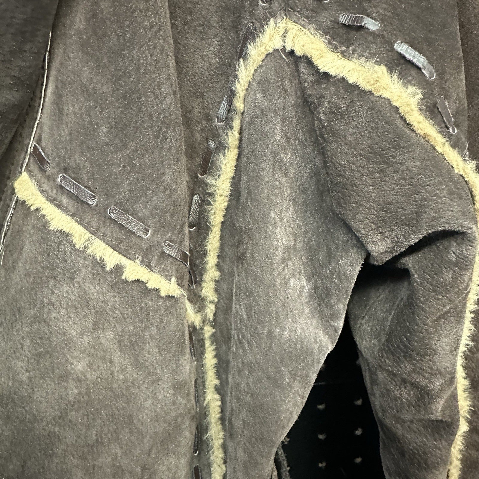 Wilsons Leather Women’s Brown Leather Faux Fur Collar Cuffs Shearling Jacket Med