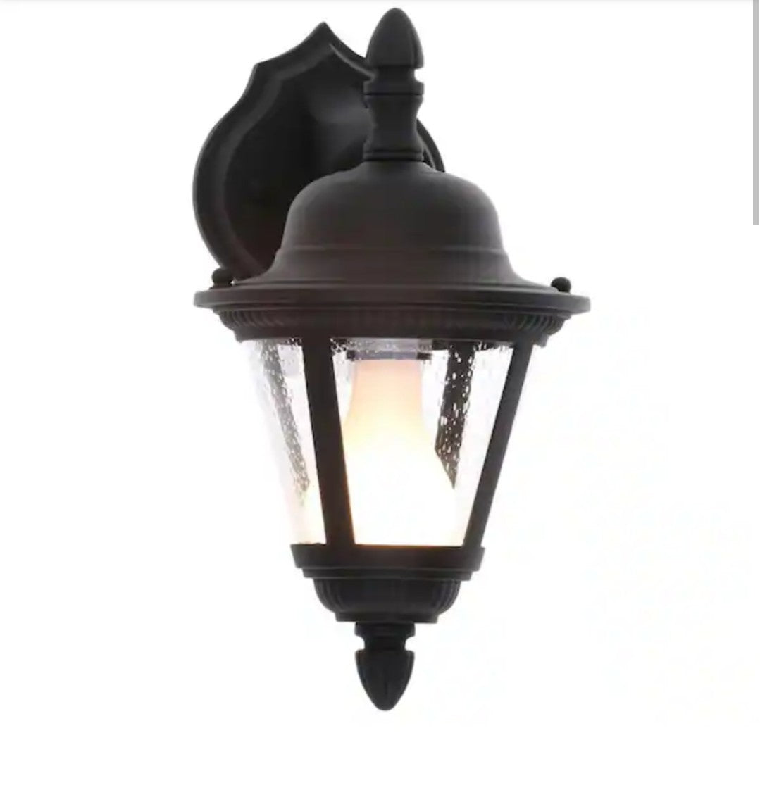 Progress Lighting Westport Collection Traditional Outdoor Wall Lantern Light 5E