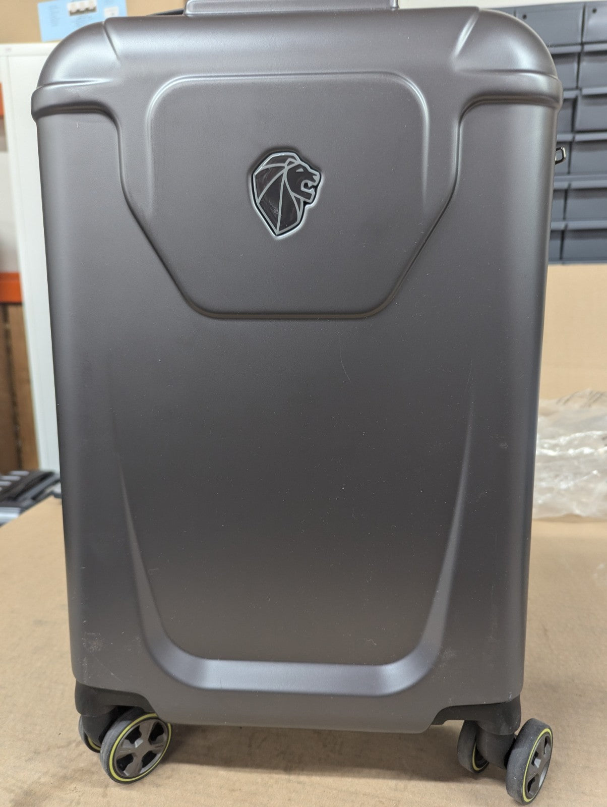 Peugeot Voyages Carry-on Expandable Spinner