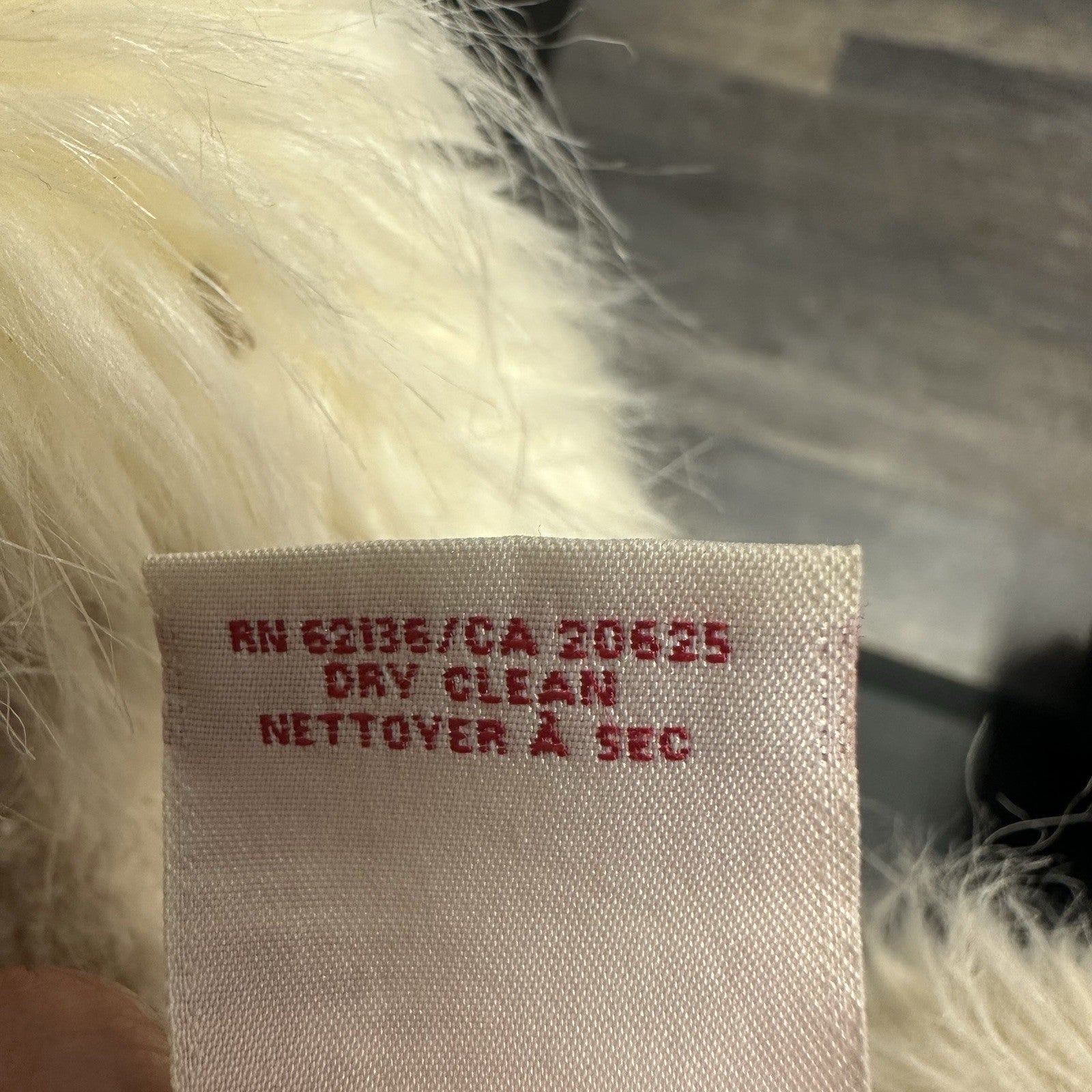 Women’s Vintage Guess Jeans Faux Suede Faux Fur Trim Coat Y2K Ivory/ Cream Glam