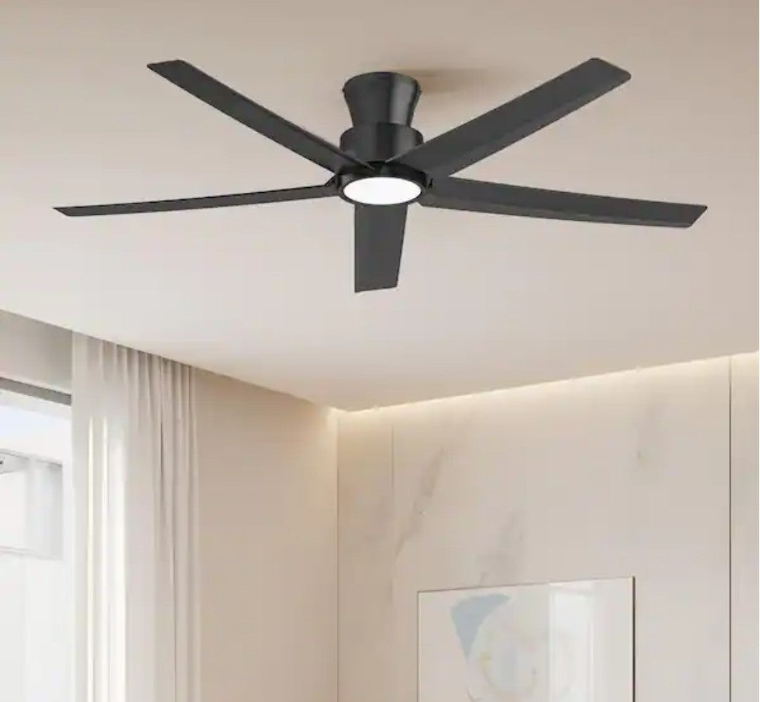 ocioc WFIVE 52-in Integrated LED Flush Black with With Light and Remote 11C
