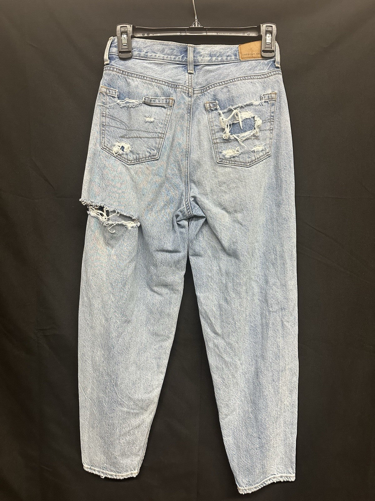 American Eagle High Rise Ripped Mom Jeans Women's Size 00 Short (0019)