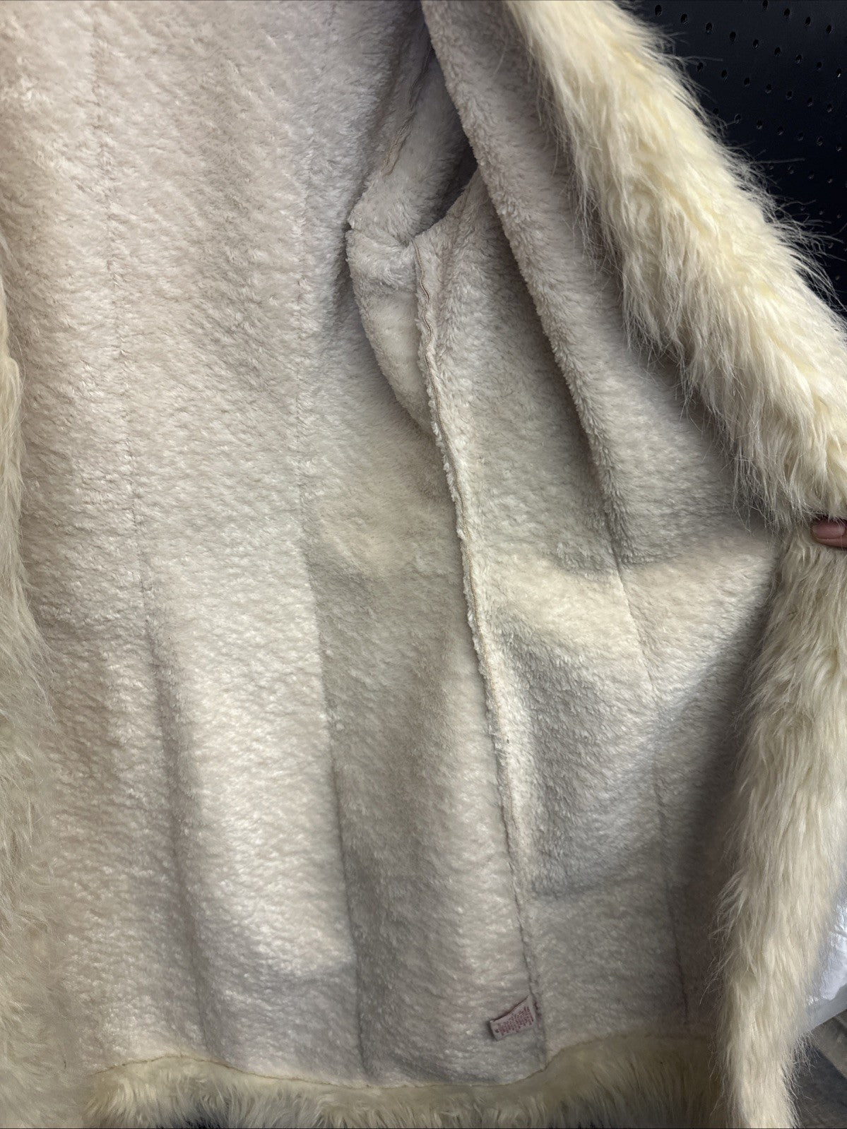 Women’s Vintage Guess Jeans Faux Suede Faux Fur Trim Coat Y2K Ivory/ Cream Glam