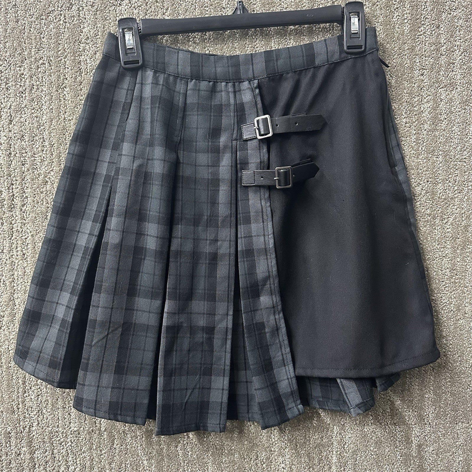 Hot Topic Plaid Goth Punk Rock Metal Mini 90s Y2K Skirt Women’s Small 0096