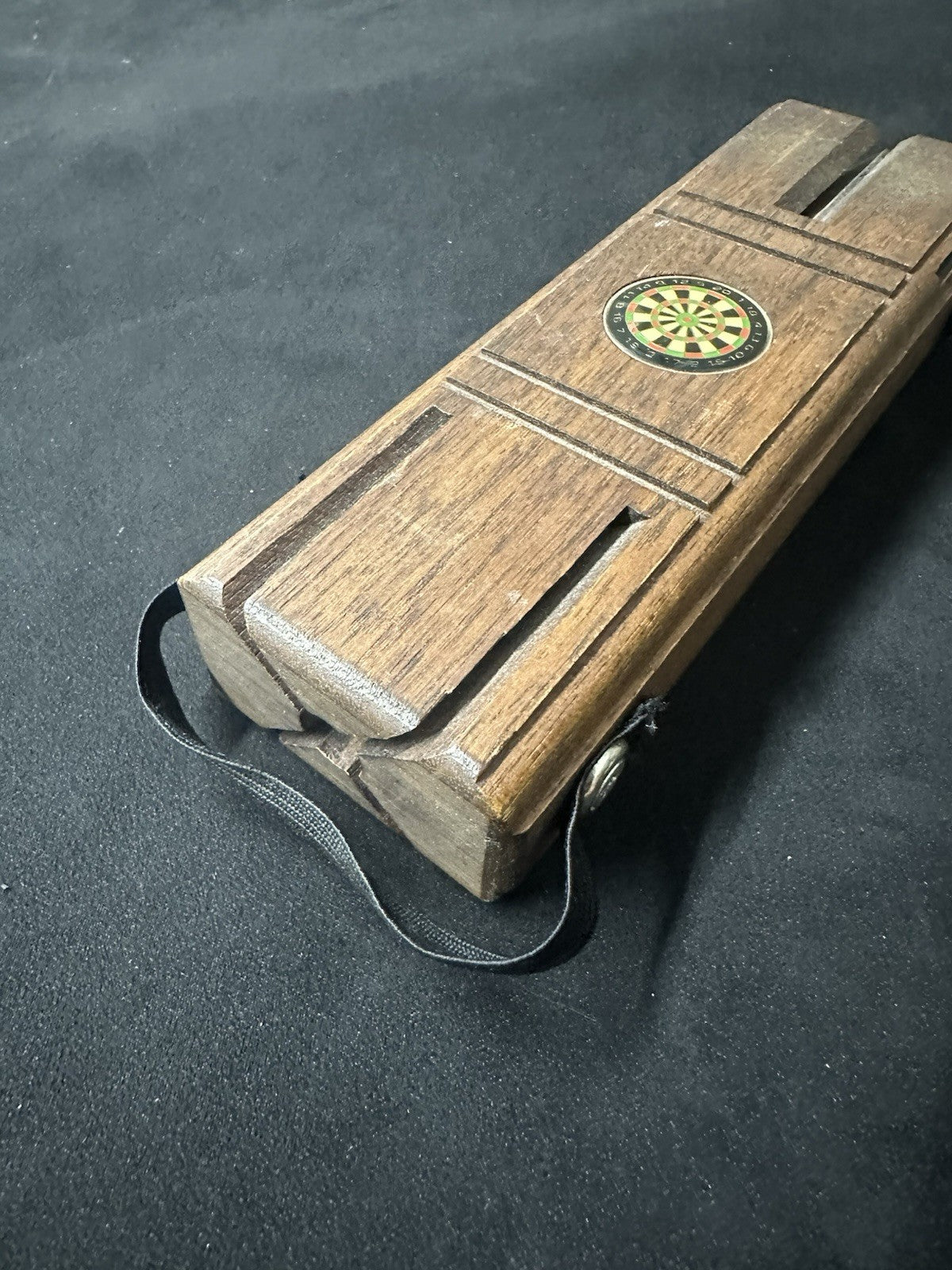 Vintage Wooden Dart Holder (6c)
