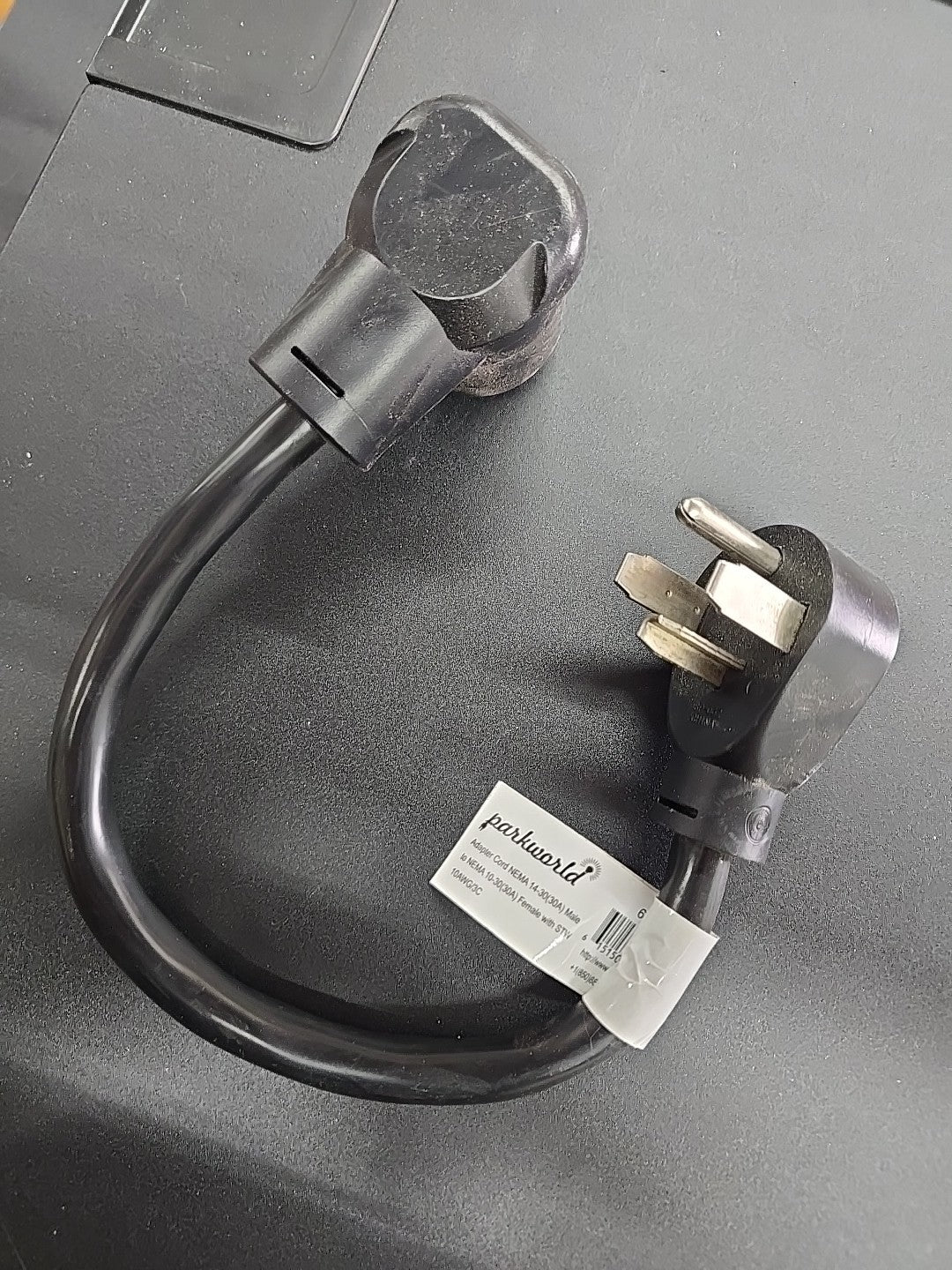 Park World Adapter Cord NEMA 14-30A Male - NEMA 10-30A Female STW 10AWG/3C 9A