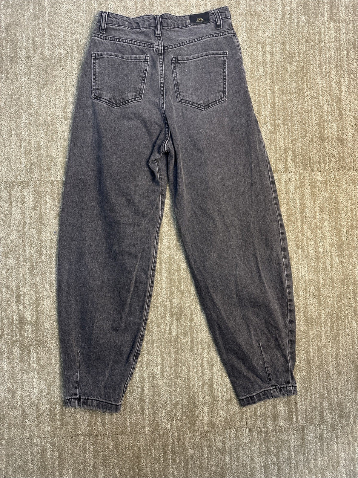 Women’s Black-Grey Zara Jean Pants Size US 0/25 Balloon Style (0040)