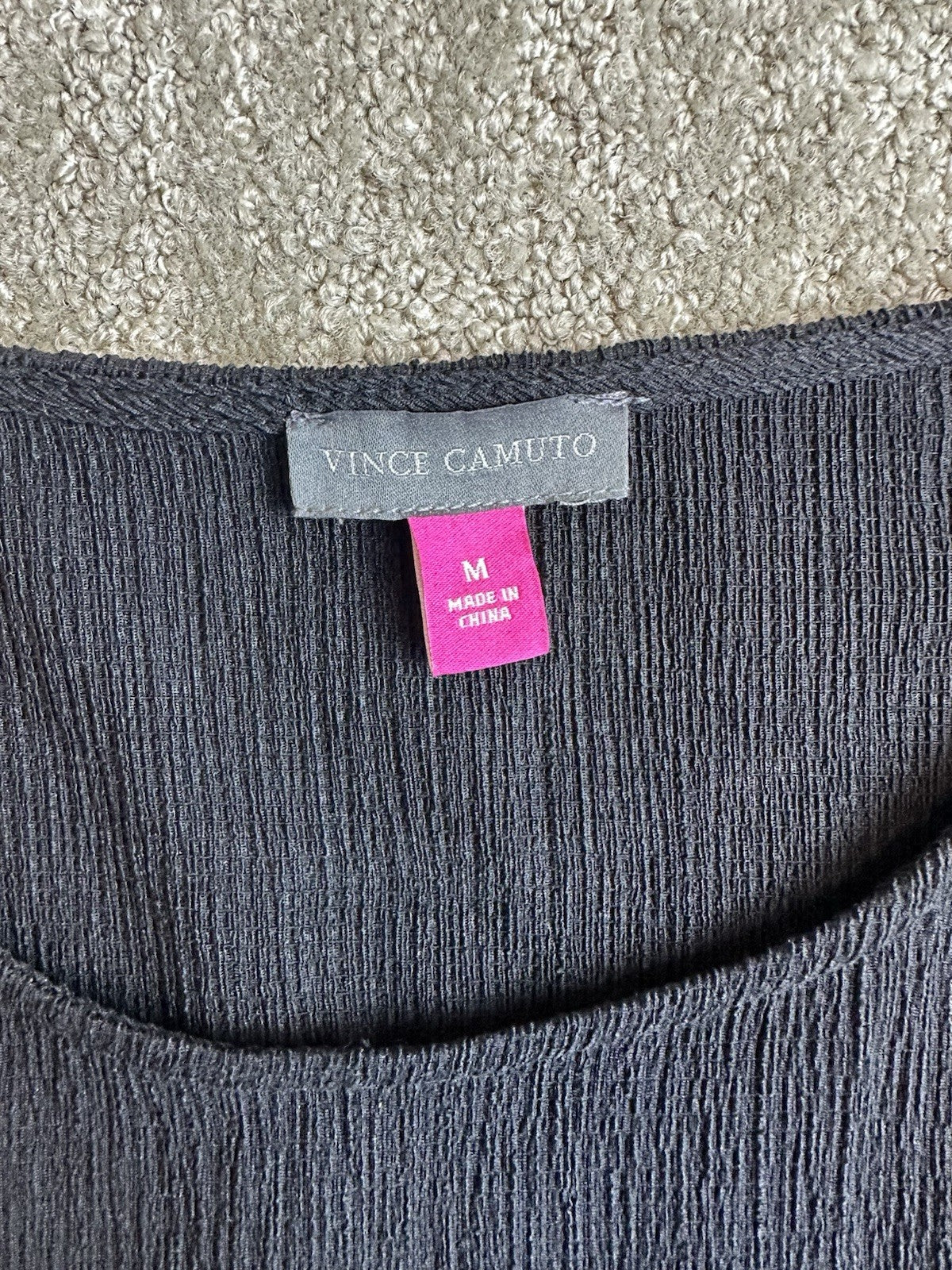Vince Camuto Women's Medium Black Round Neck 3/4 Sleeve Blouse Lightweight 0014