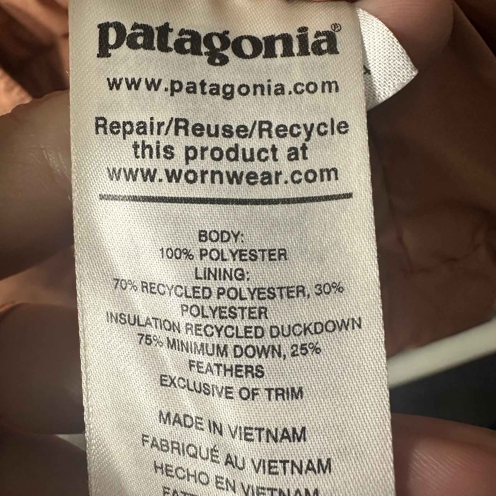 Patagonia Women’s Silent Down Jacket Size Small Century Dusky Pink 0094