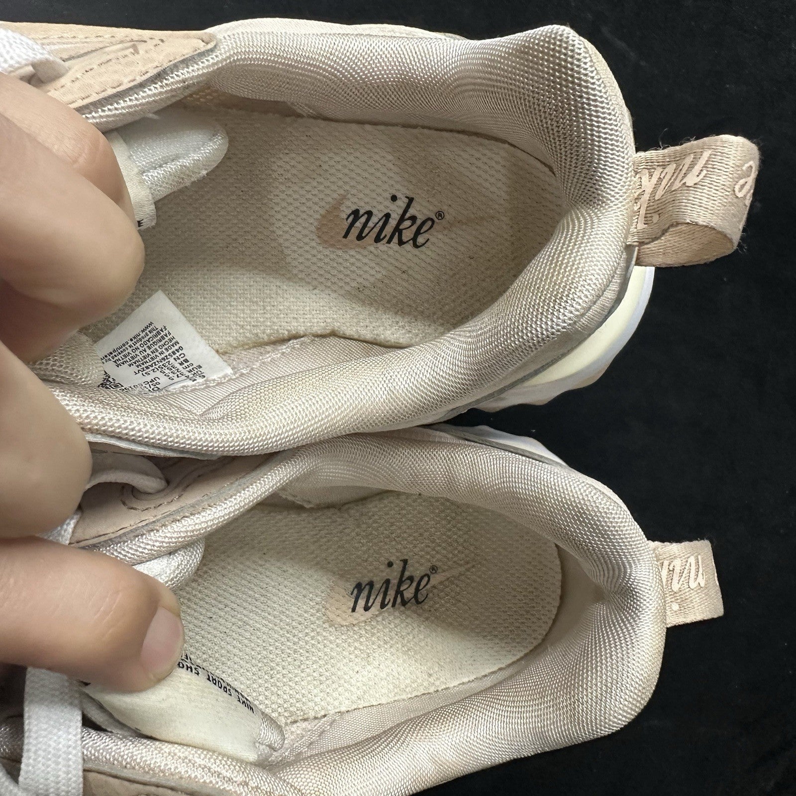 Nike Air Max Dawn Light Soft Pink Women’s 6.5 2022 - DR2395-600 (5d)