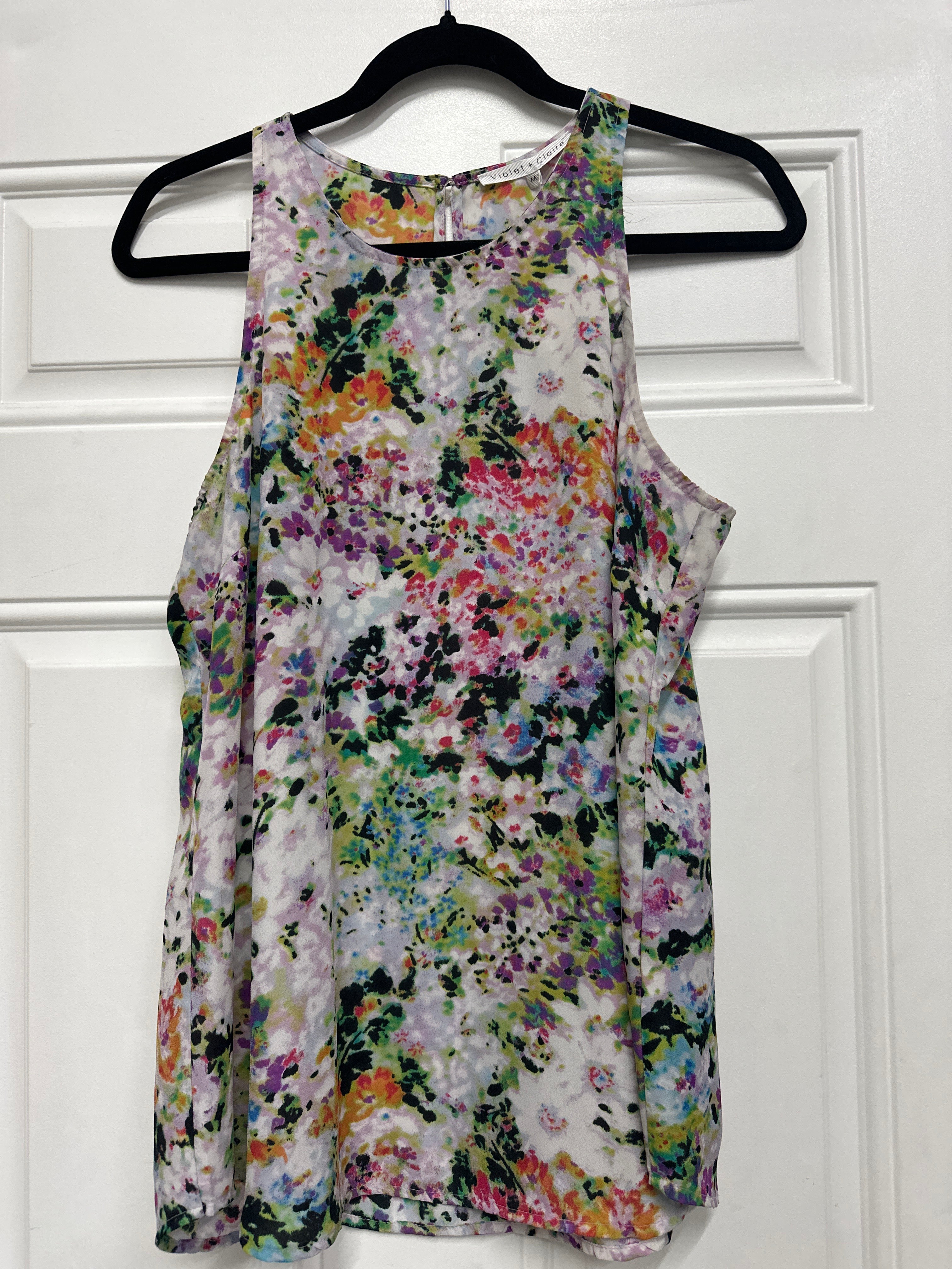 Violet & Claire Flowy Tank- Med