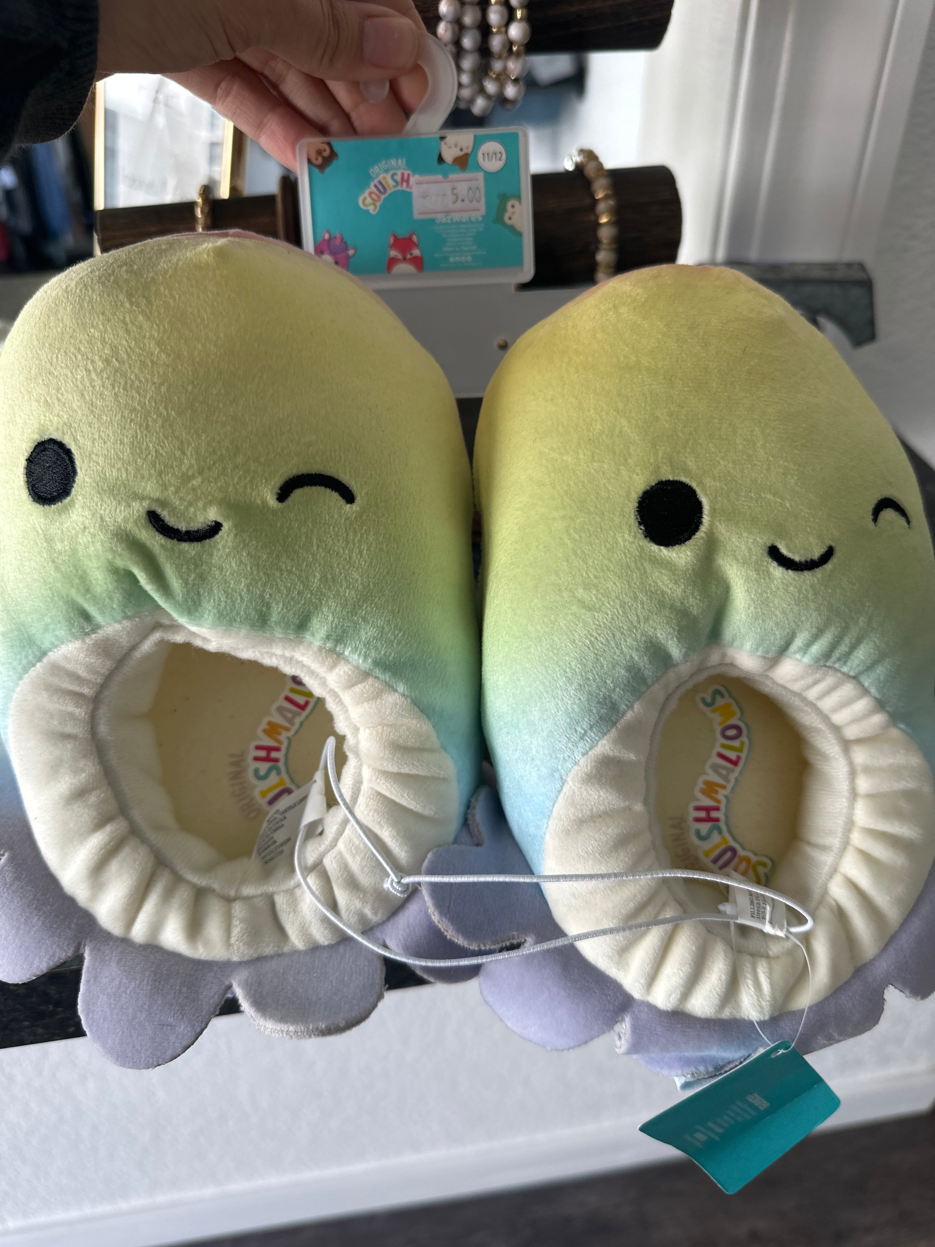 Squishmallows Kid Slippers 11/12
