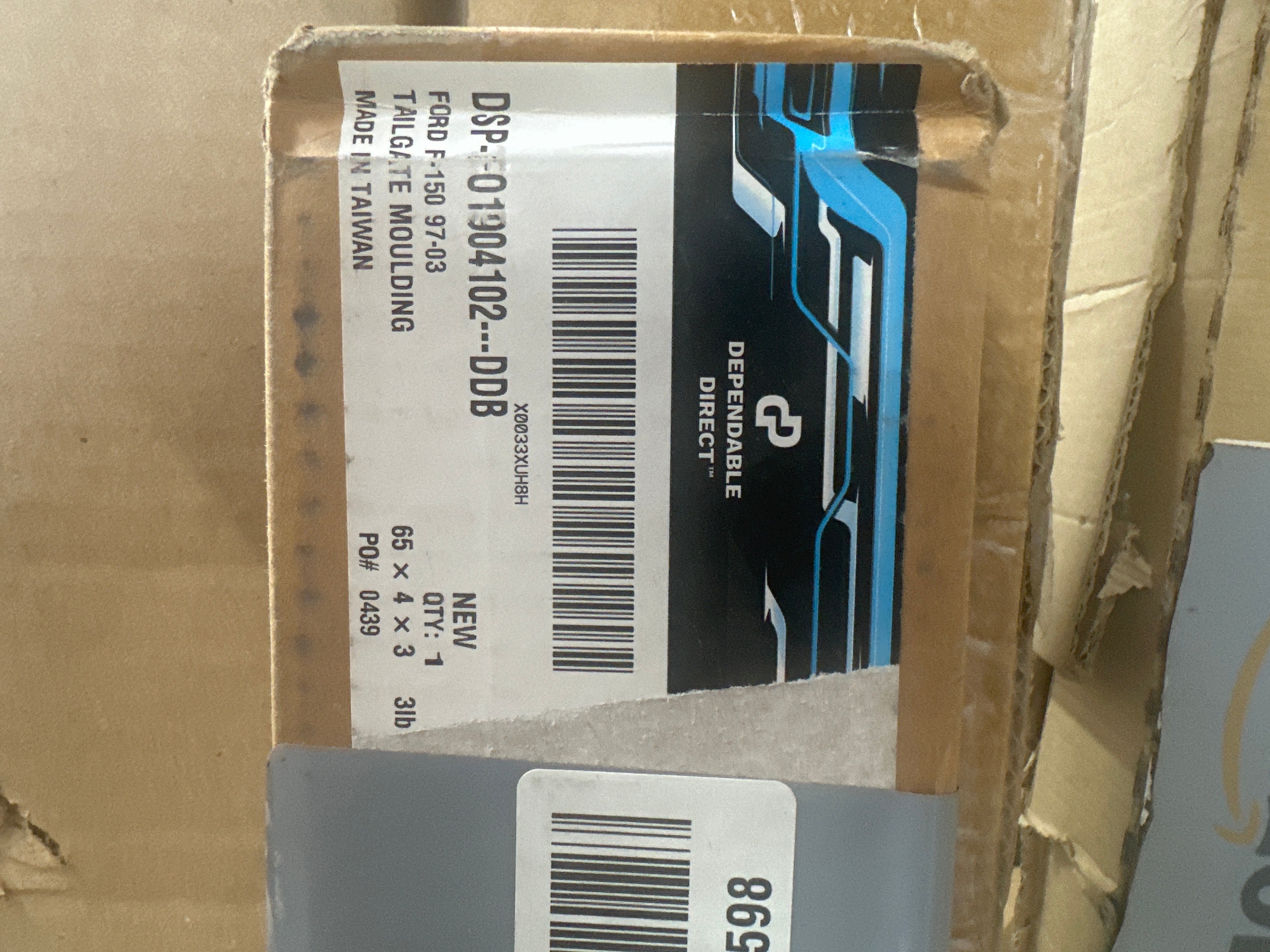 Ford F-150 1997-2003 Tailgate Moulding