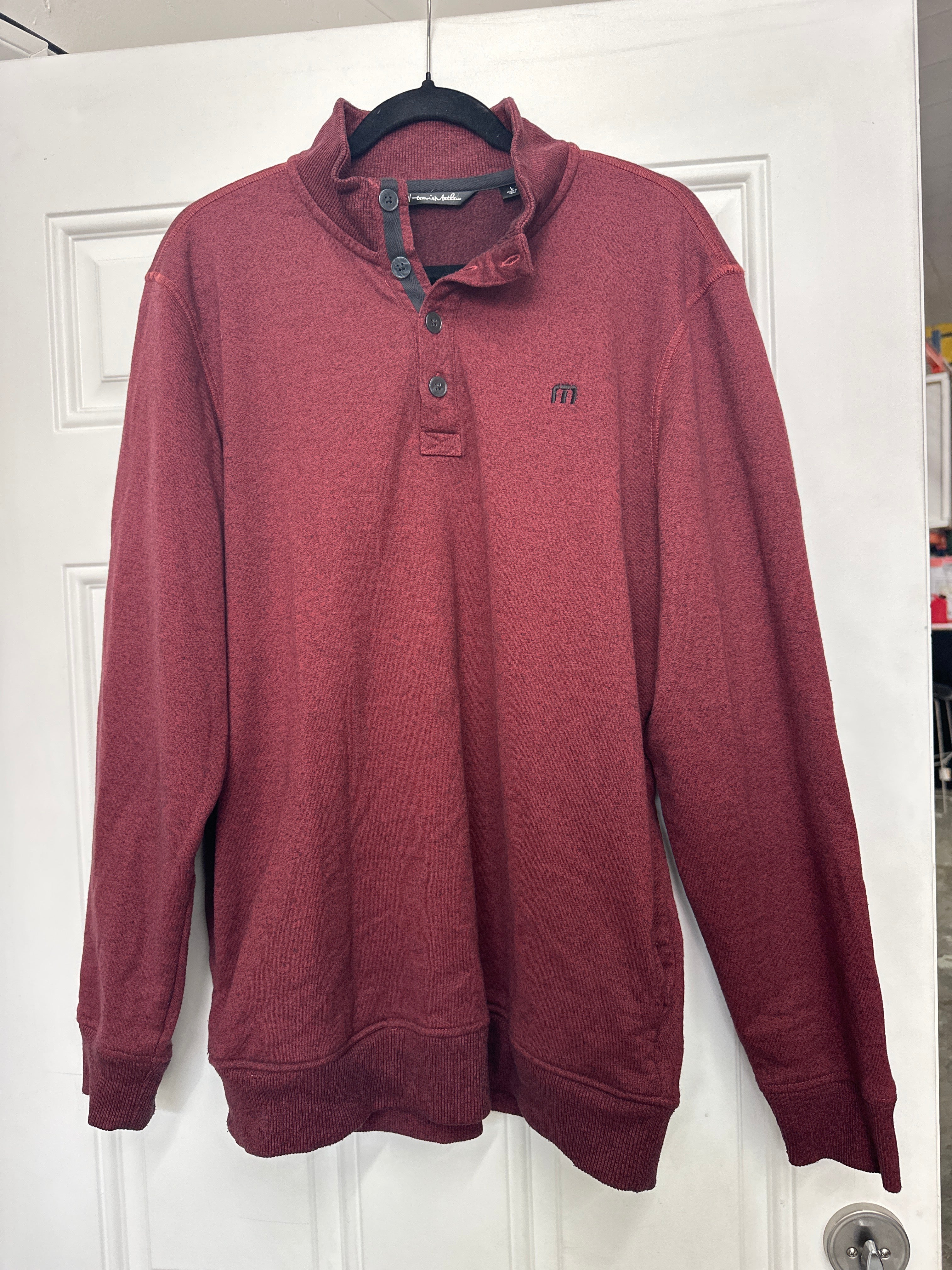 Men’s Travis Matthew’s Large Sweater