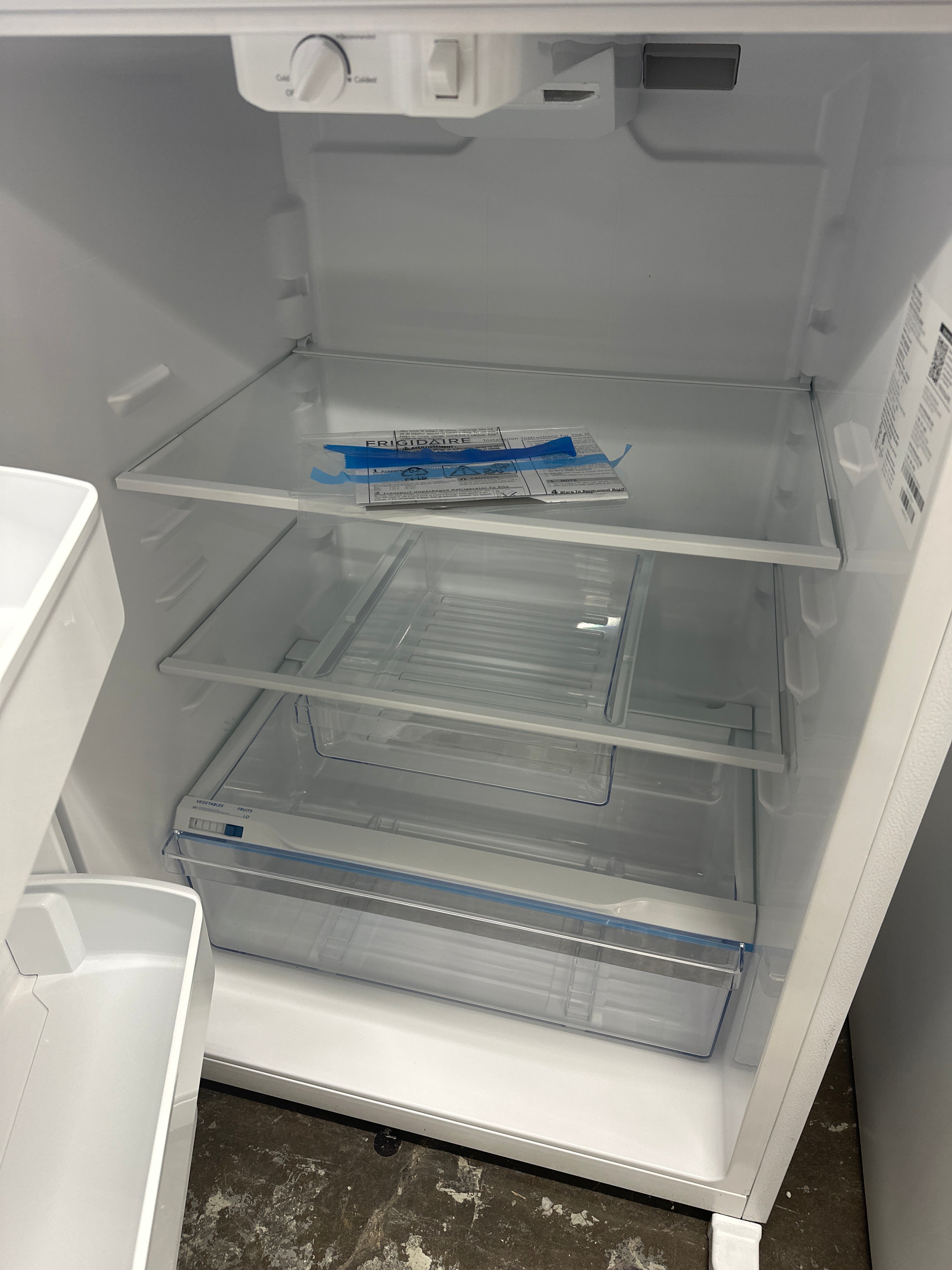 Frigidaire 13.9 cu. ft. Top Freezer Refrigerator in White