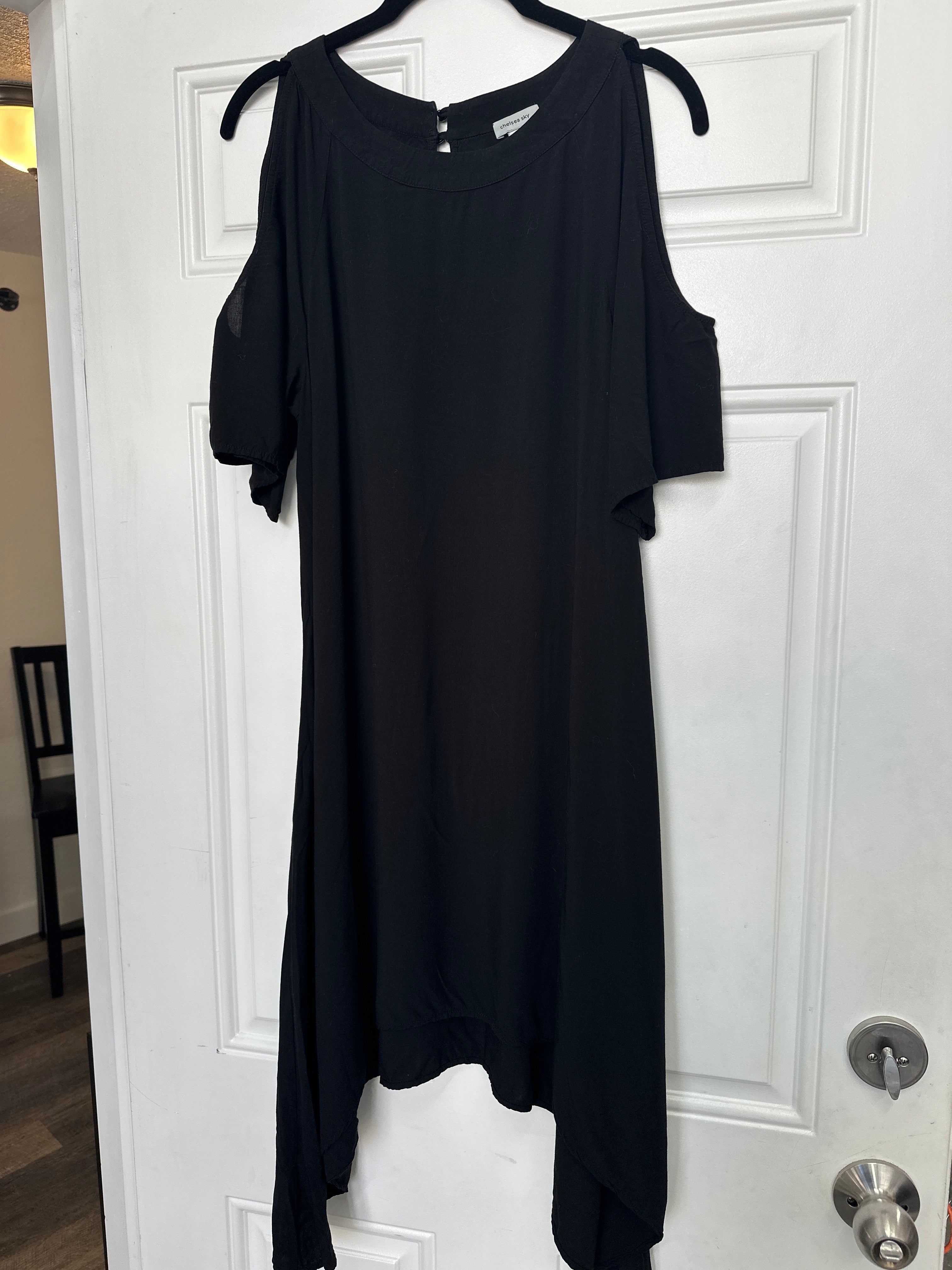 Chelsea Sky Dress Medium