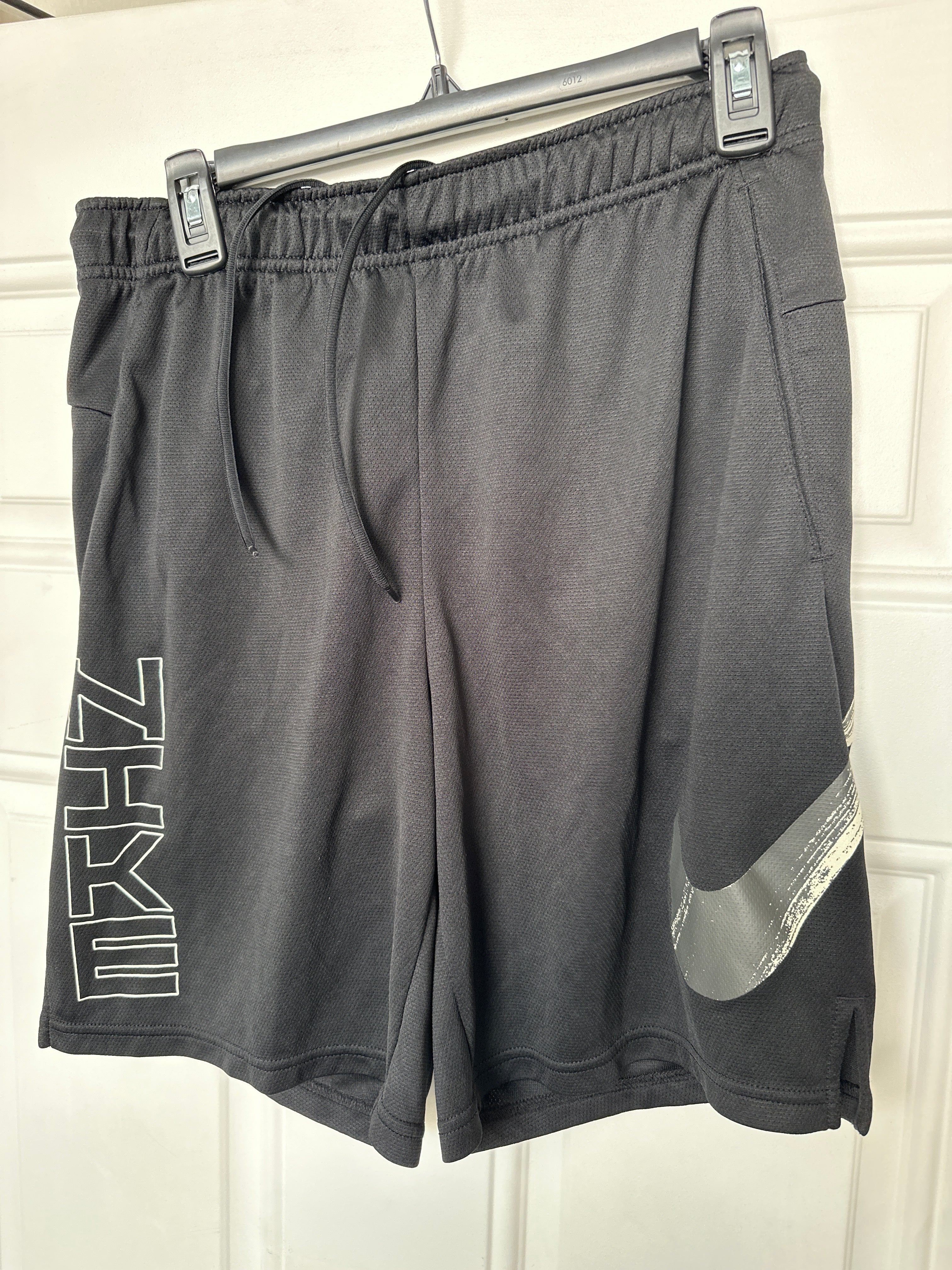 Men’s Dri Fit Nike Shorts Med