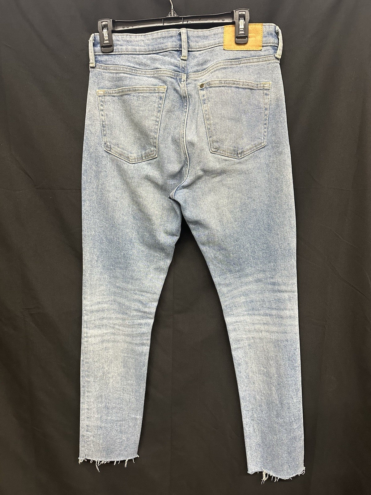 H&M &Denim Button Up Raw Hem Skinny US 32 Jeans (0044)