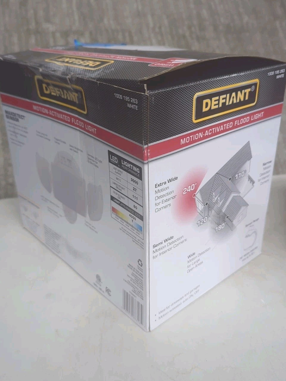 Defiant MaxDetect 240° White Motion Sensor 2-Head LED Flood Light (14D)