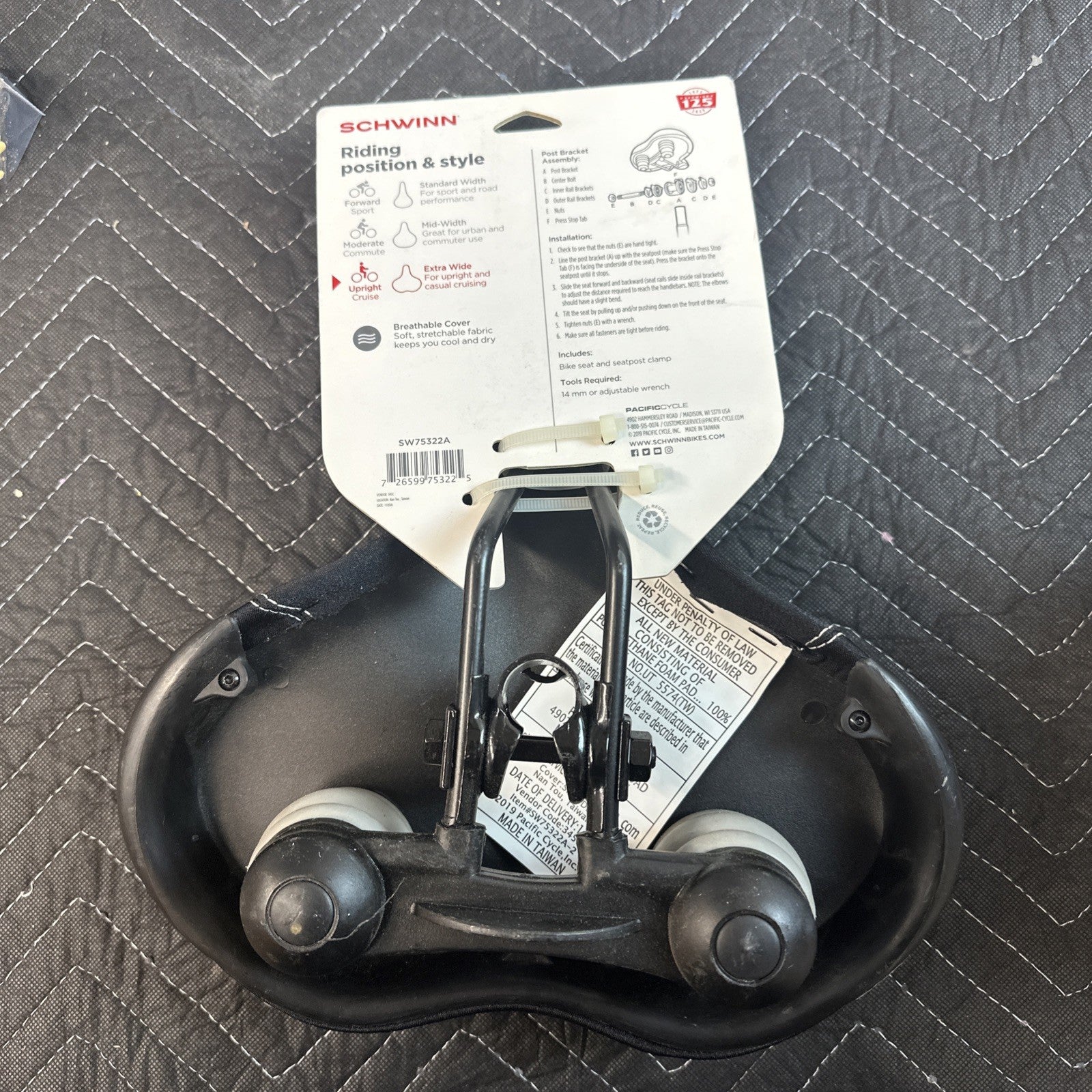 Schwinn Cruise Bike Saddle - Black 6C