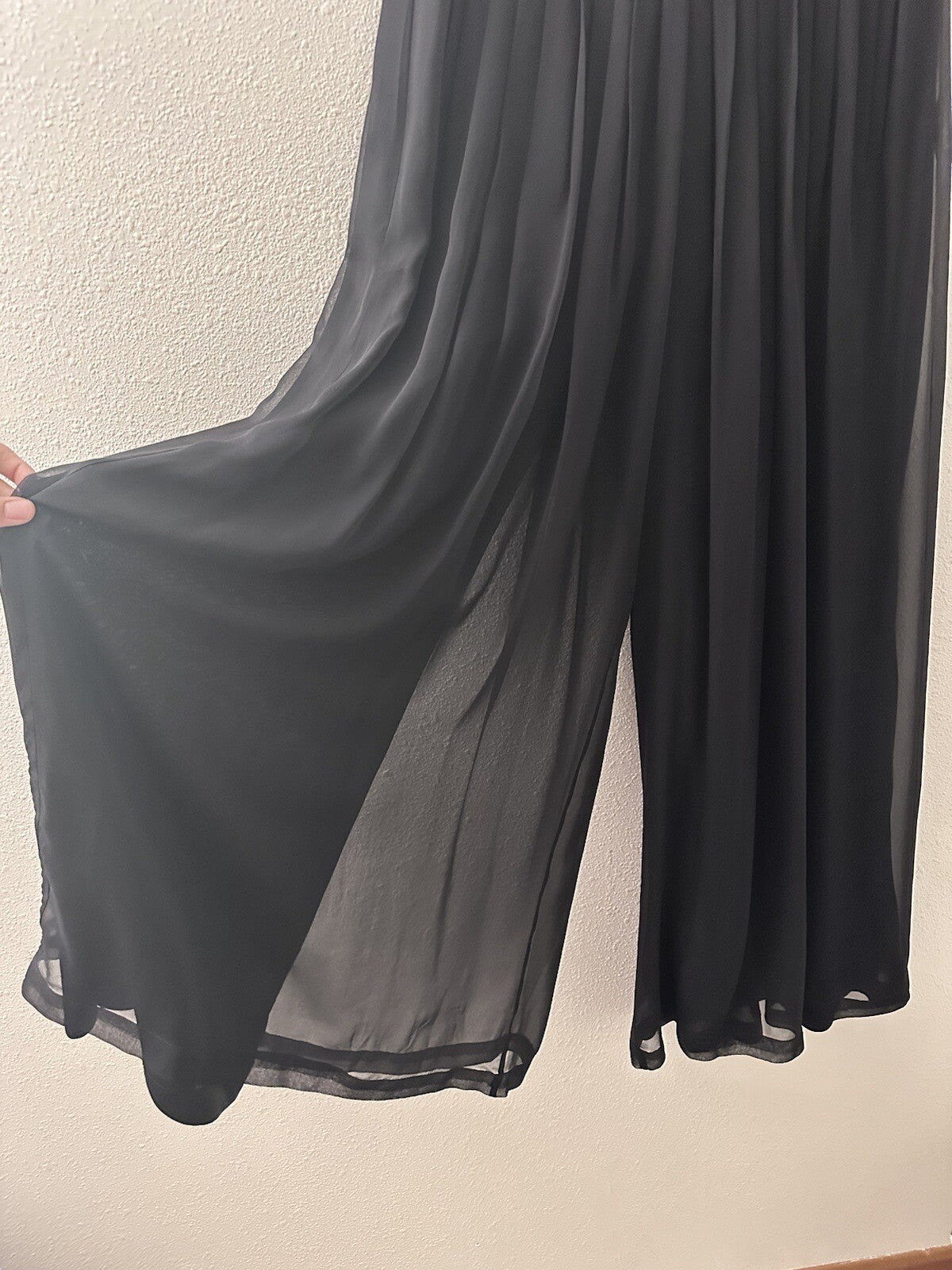 Woman’s Rag & Bone Wide Leg Sheer With Lining Size 0 Pant (0046)