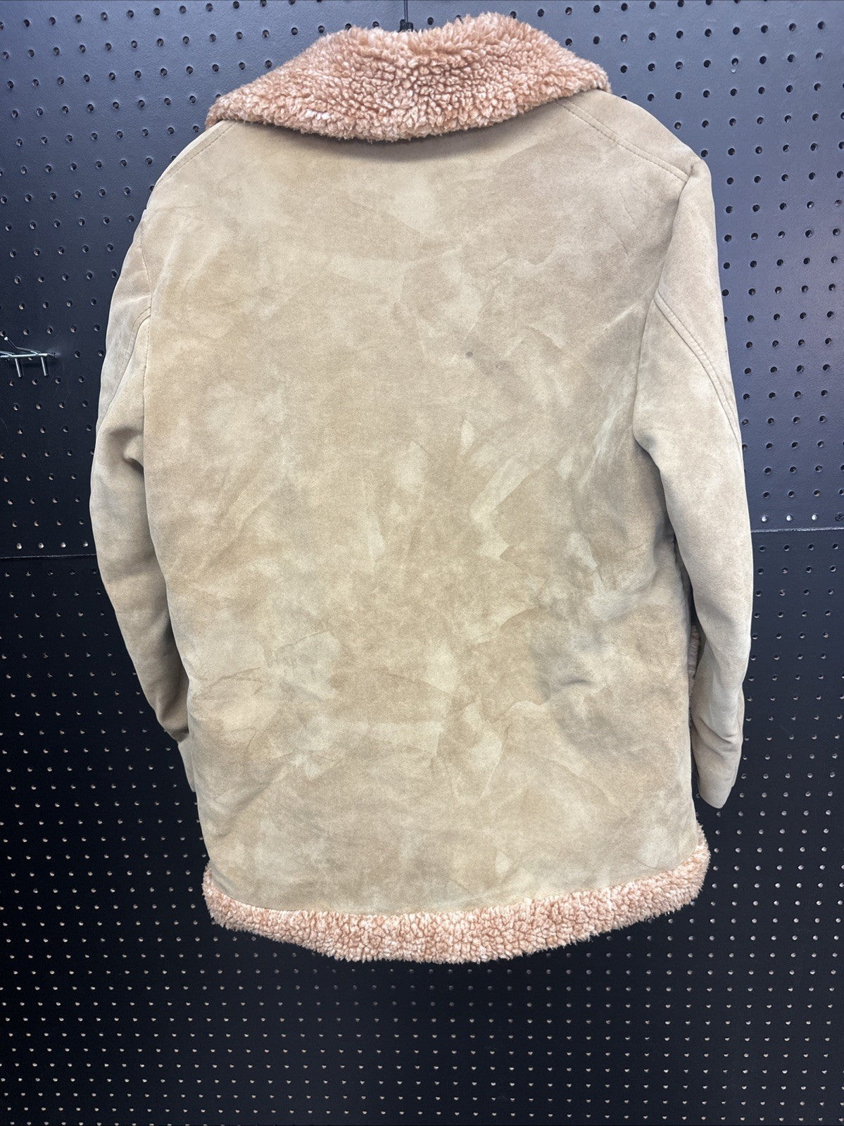 Vintage unisex 70s Faux Suede Coat Jacket Brown Sherpa Lined Buttons Pockets 42