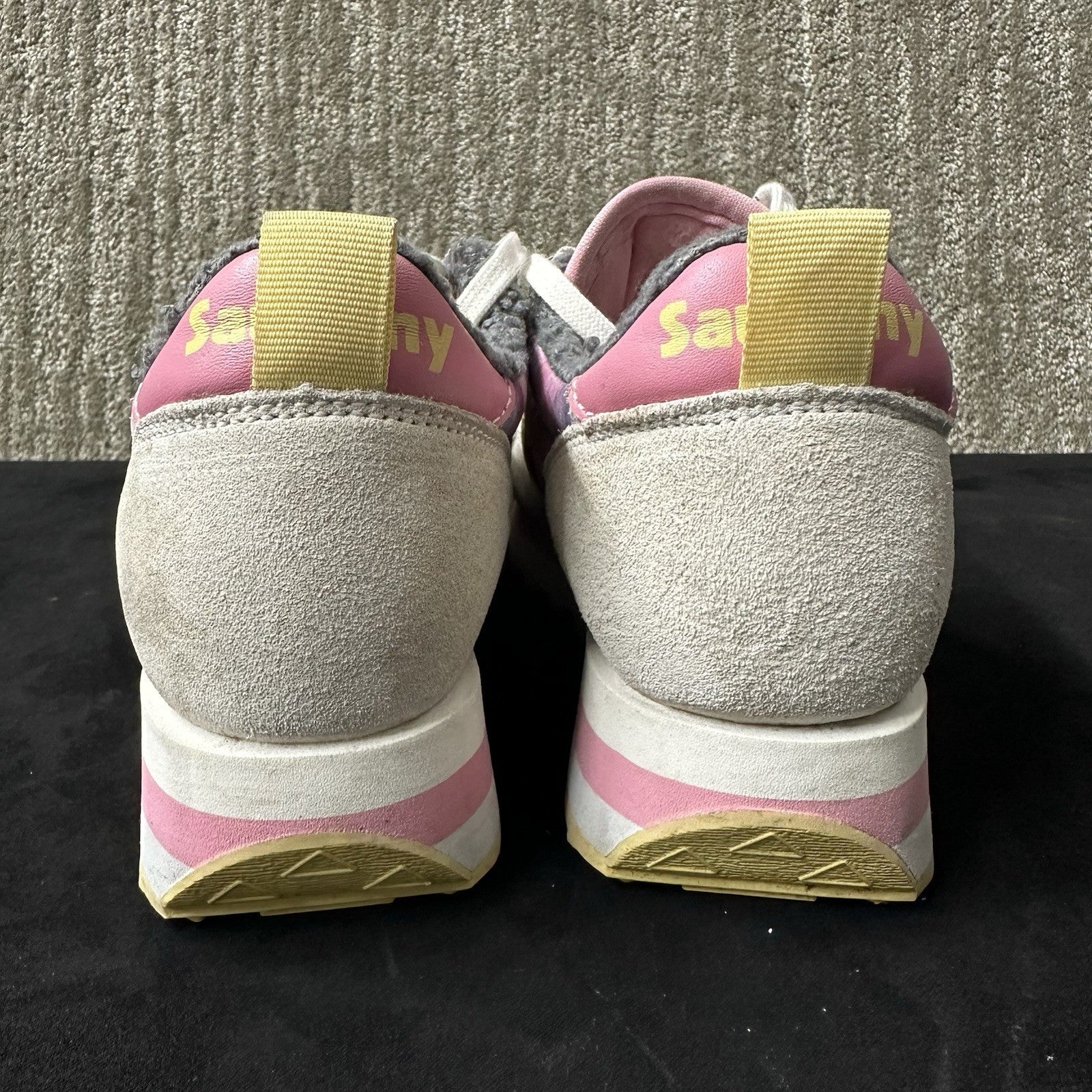 Saucony Jazz Triple Retro Athletic Shoes Sneakers Gray Pink Purple Womens Size 7