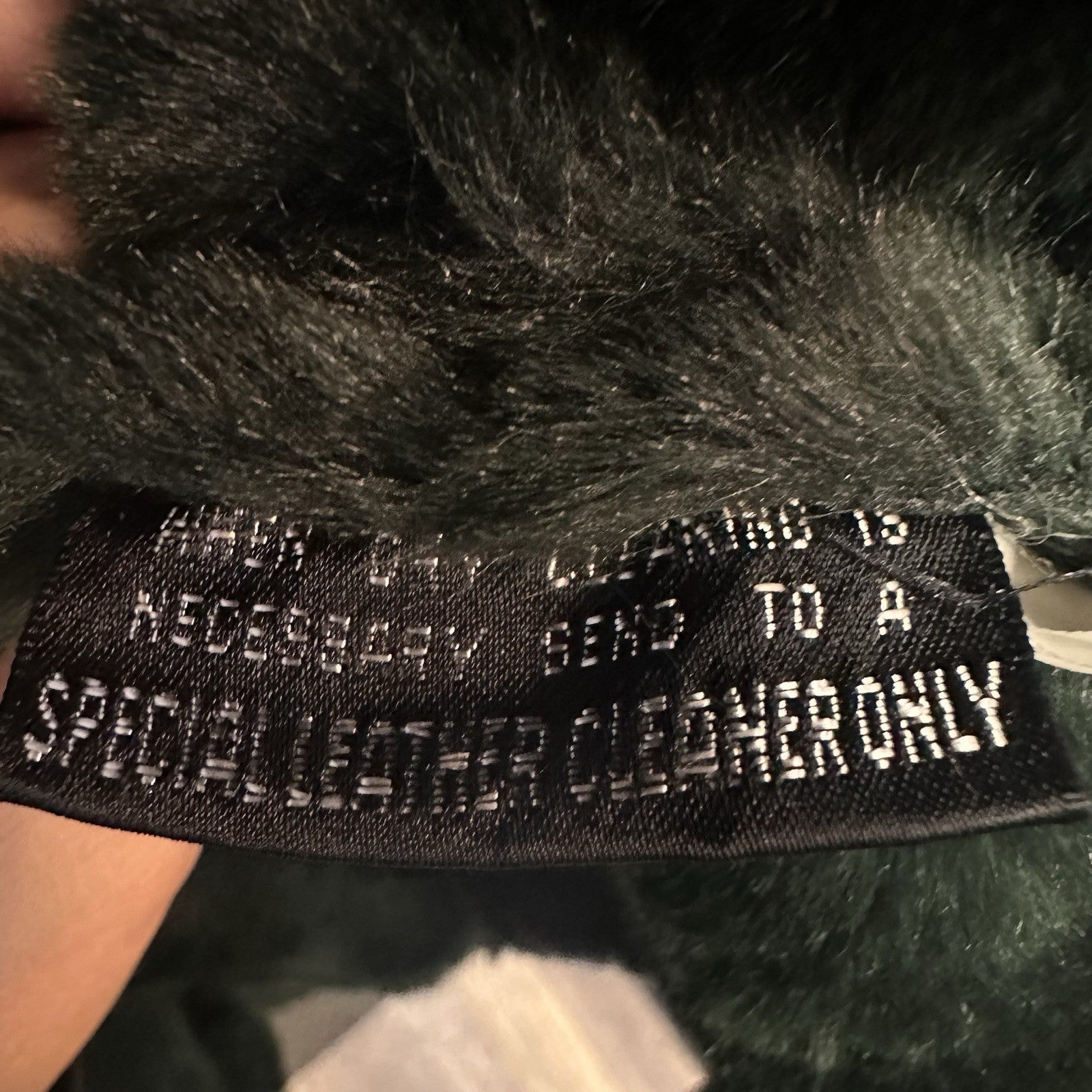 Vintage 90s Adventure Bound By Wilson’s Faux Shearling Coat Green Suede Serpa Lg