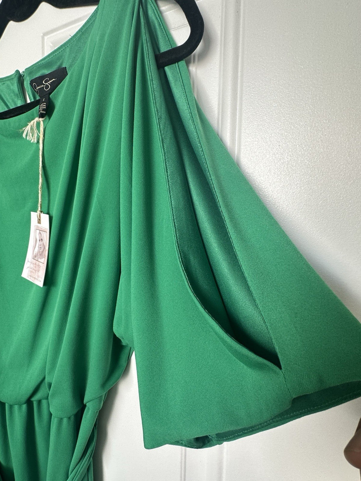 Jessica Simpson Kelly Green Cold Slit Shoulder Short Dress NWT (0067)