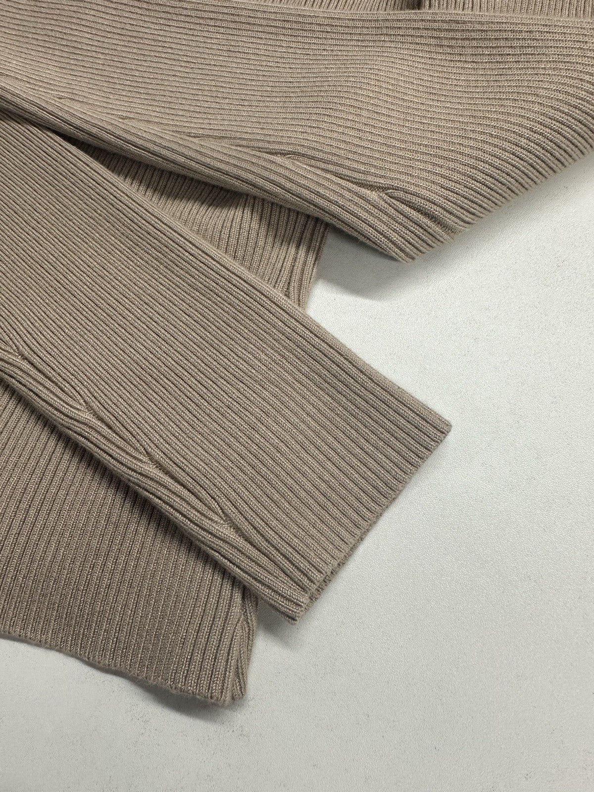 Women’s Lulus light Brown Ribbed Long Sleeve Small Top With Cutout