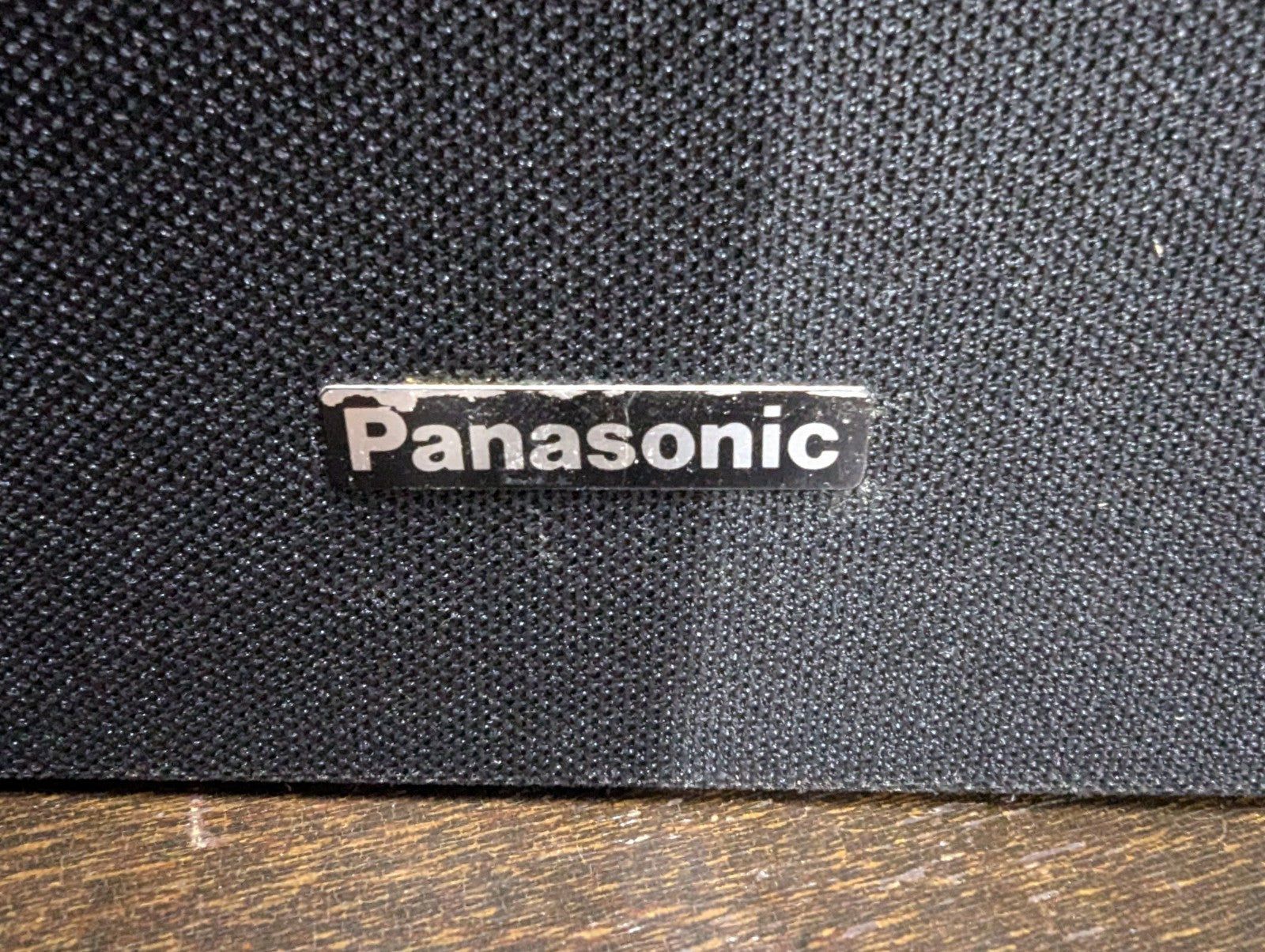 Set Of Two Vintage Panasonic SB-D160 Bookshelf Speaker System, Read Desc