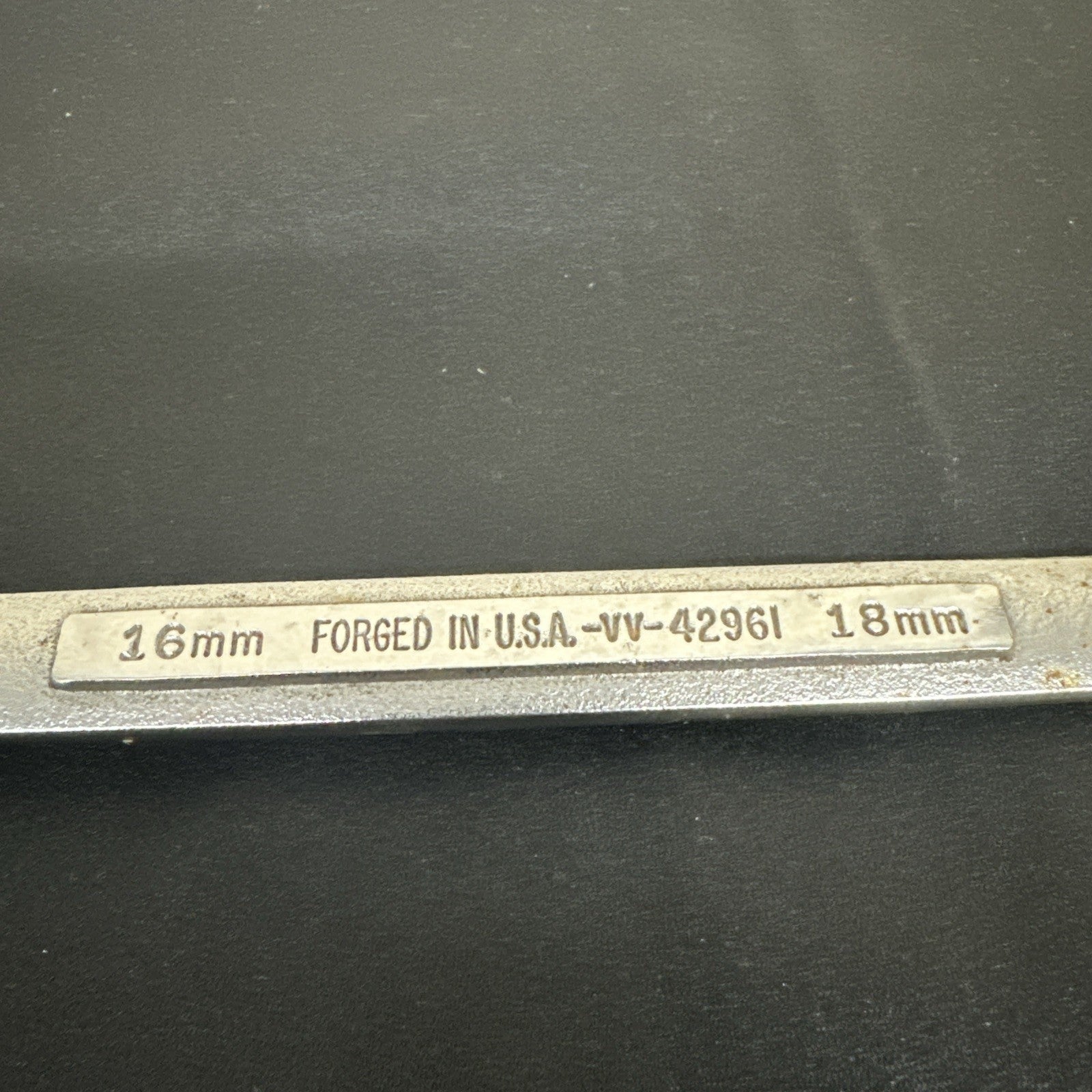 Craftsman 16mm X 18mm 12 Point Box End Wrench -VV- 42961 - USA