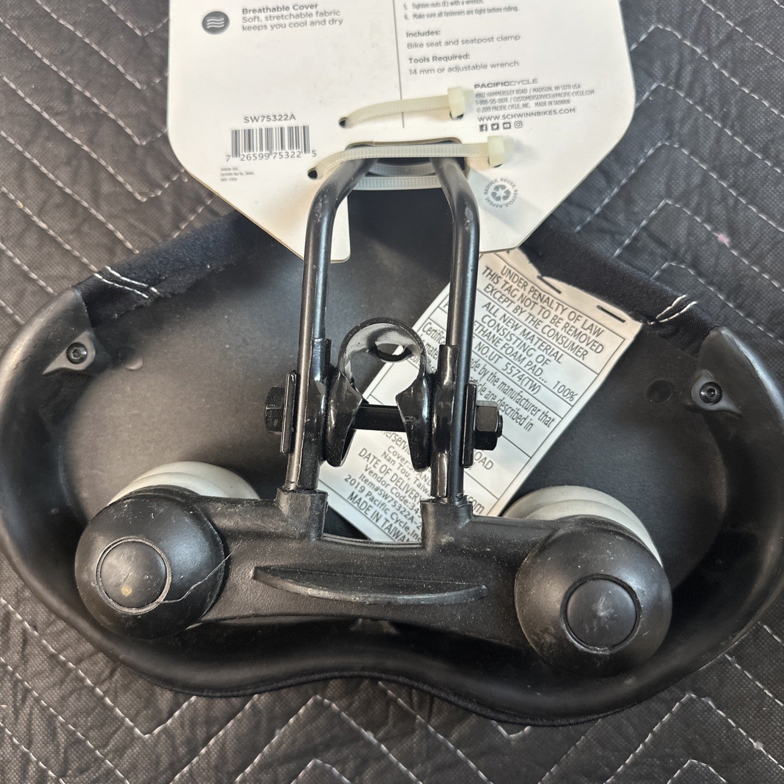 Schwinn Cruise Bike Saddle - Black 6C