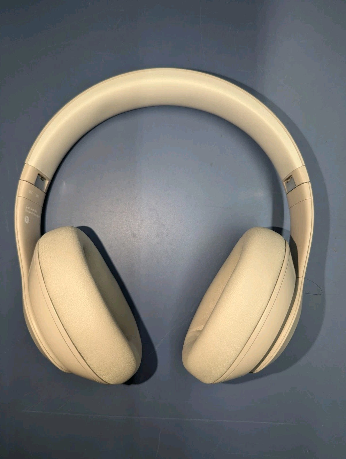 Apple Beats Studio Pro Headphones, Active Noise Canceling, Over Ear, USB-C, 7C