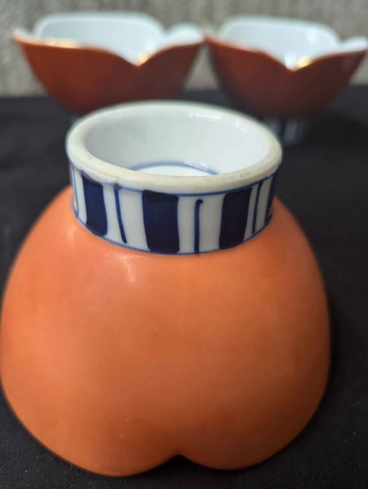 Set Of 3 Lotus Footed Rice Bowls Asian Japan Orange Blue Gold Scalloped Rim 4E