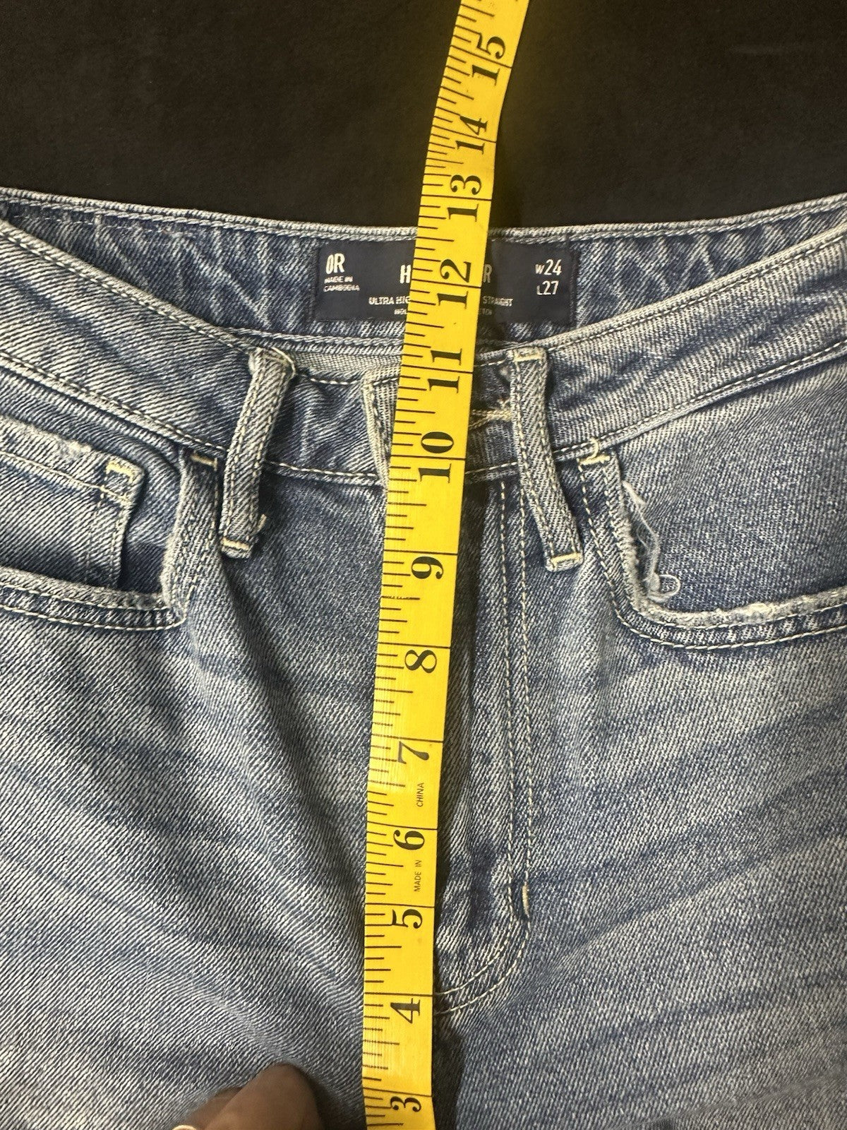 Women’s Hollister Ripped Distressed Jeans W24 L27  (0020)
