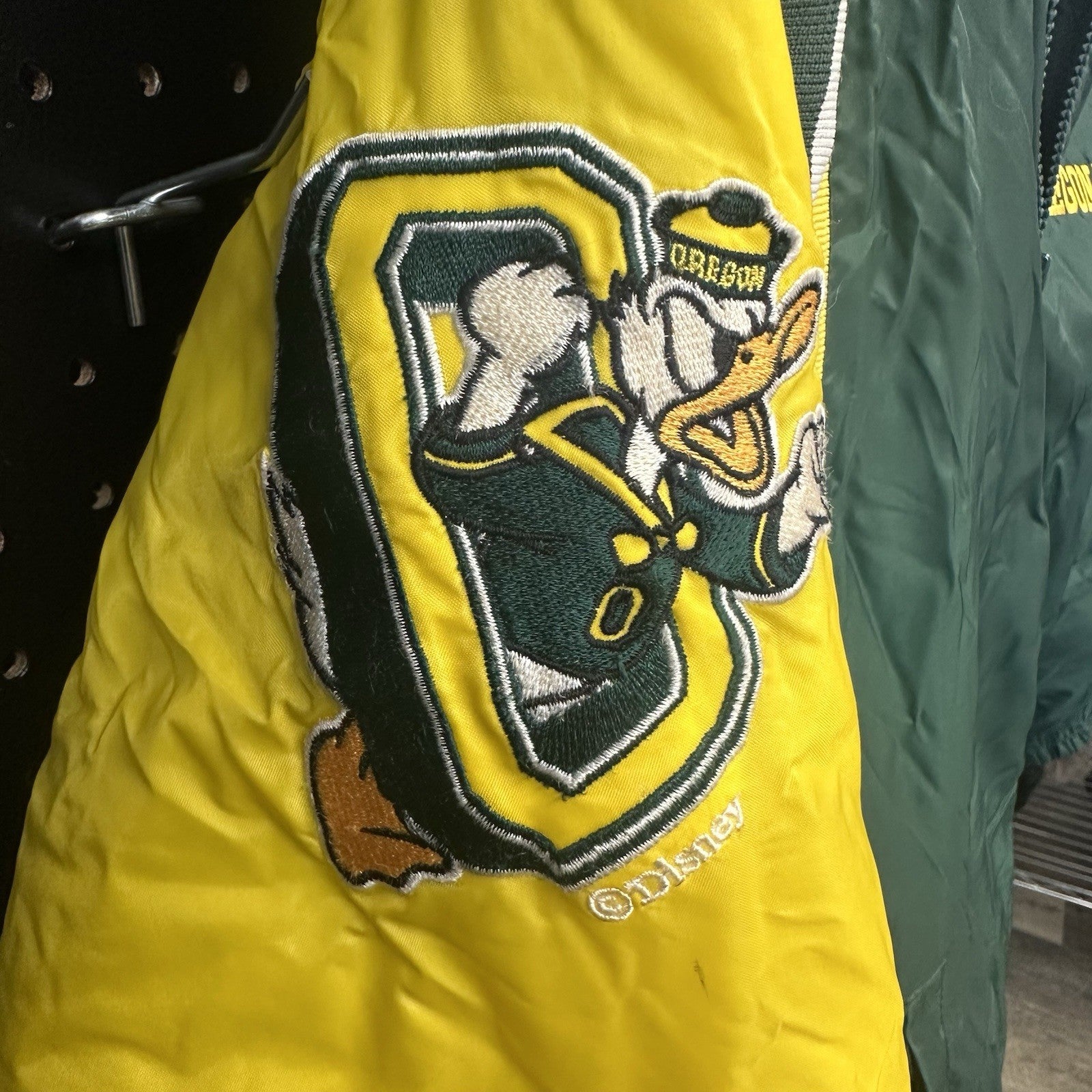 Vintage Genuine Stuff Collegiate Oregon Ducks Puffer Jacket Women’s Small