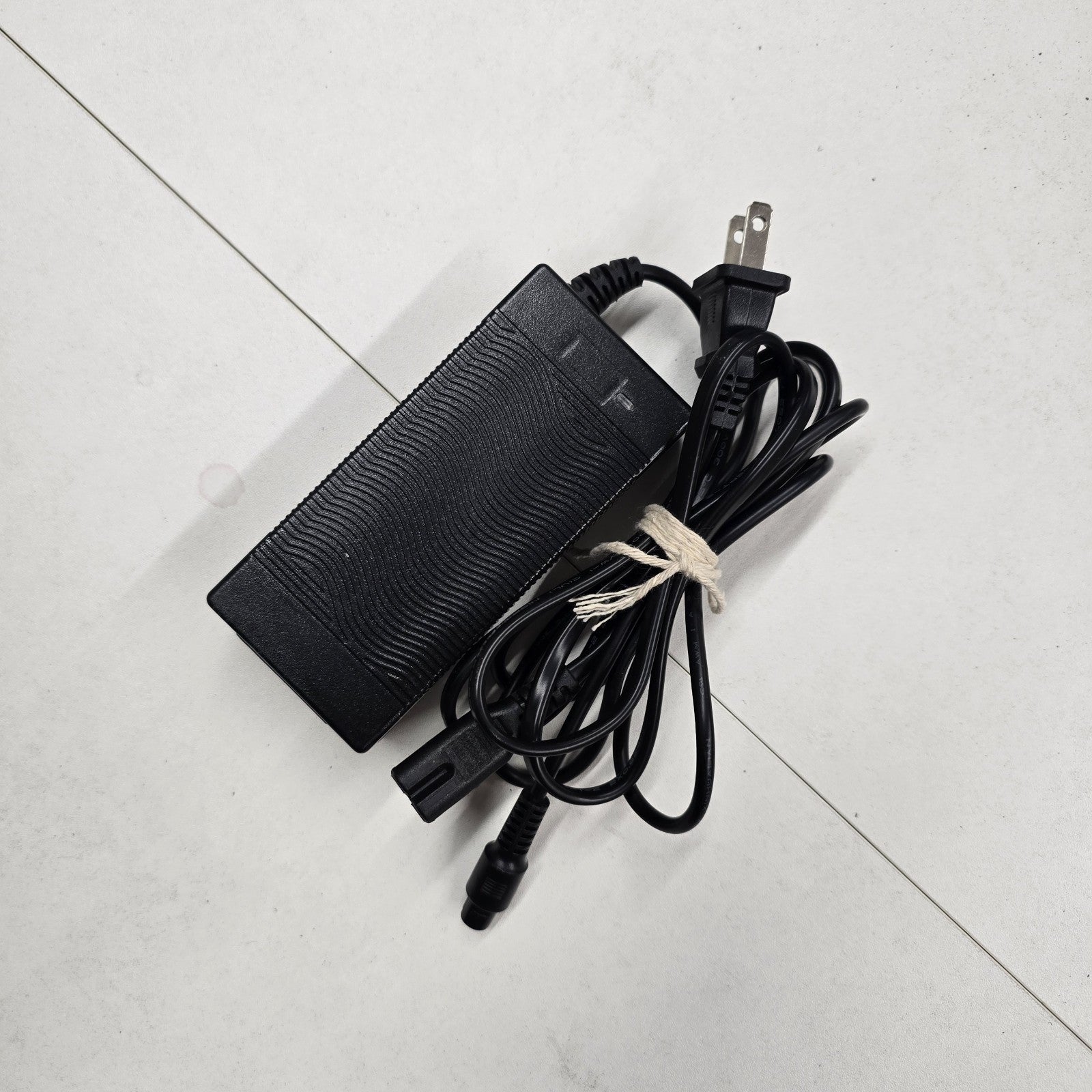 42V 1.5A AC Adapter  HLT-180-4201500 Electric Scooter Battery Charger