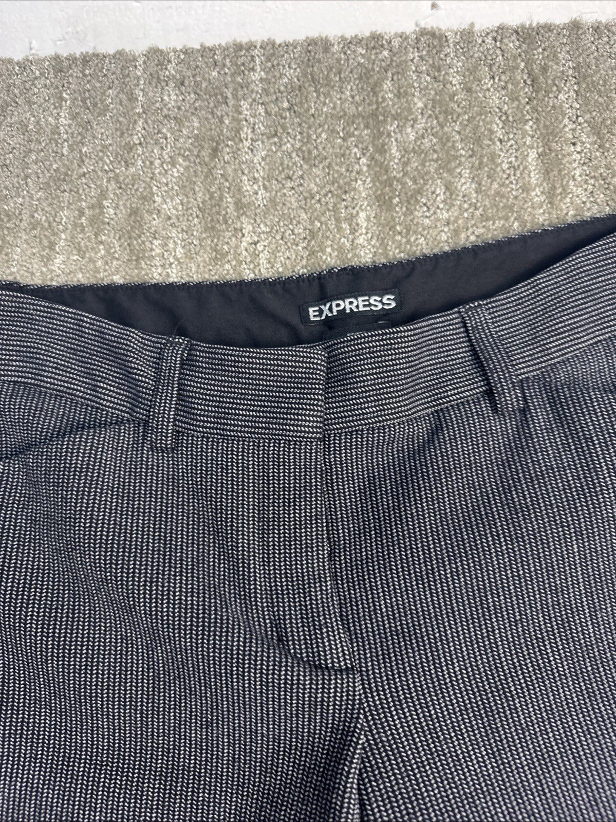 Women’s Express Editor Pant Size 4R Black & Grey Straight Leg   (2.4)