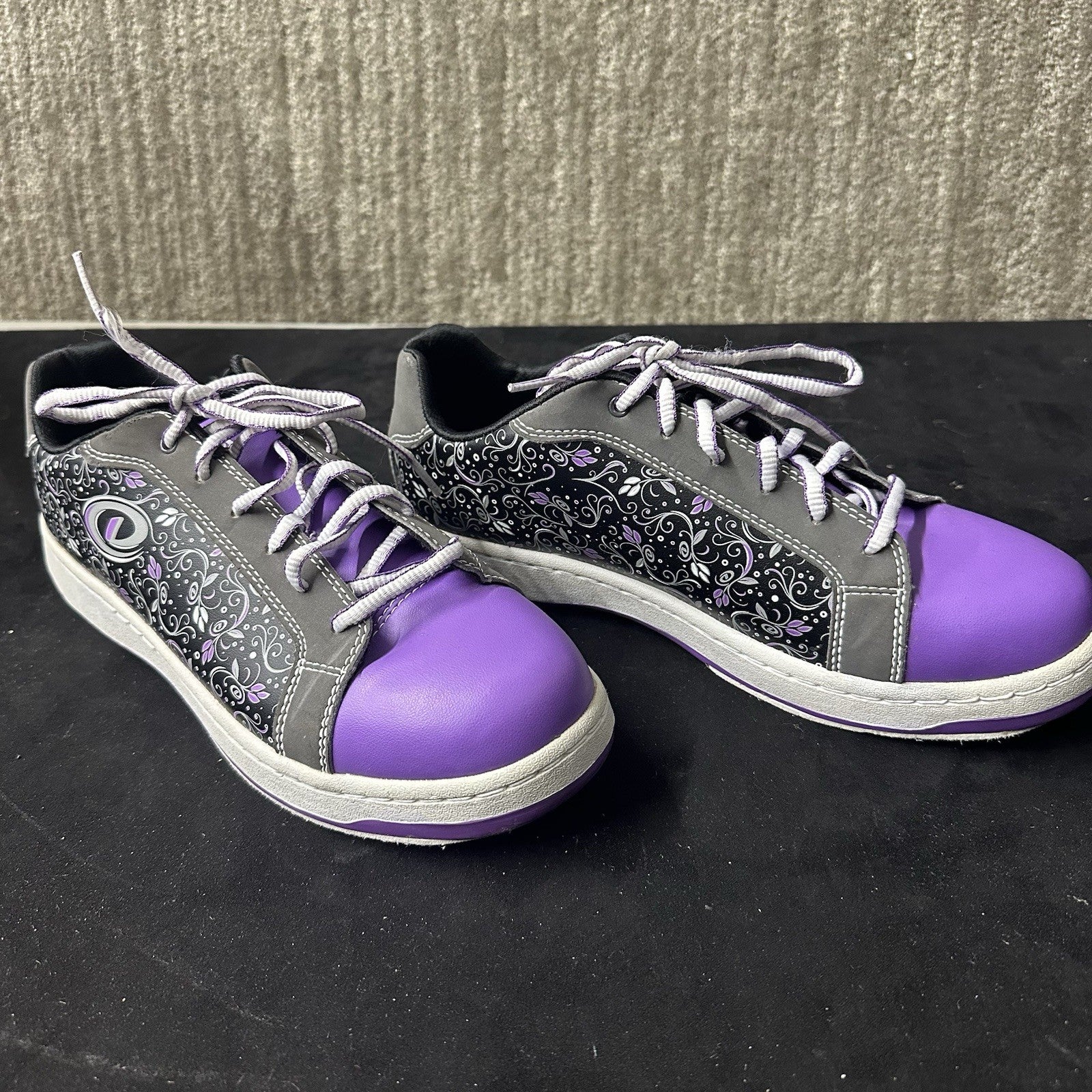 DEXTER Women Liana Bowling Shoes Sneakers Sz 8.5 M Lilac White Purple 12c