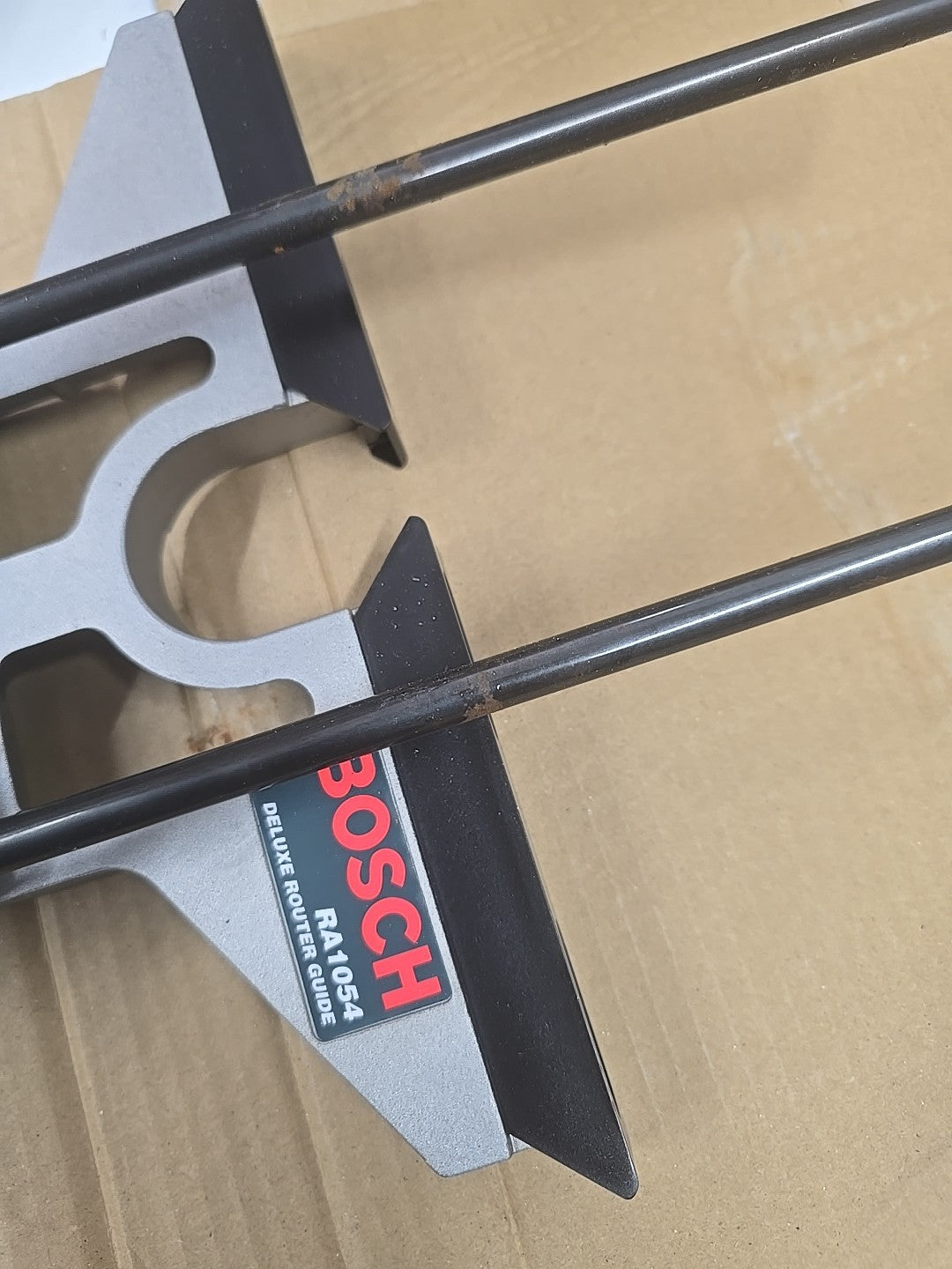 Bosch Deluxe Router Edge Guide Accessory RA1054 8D